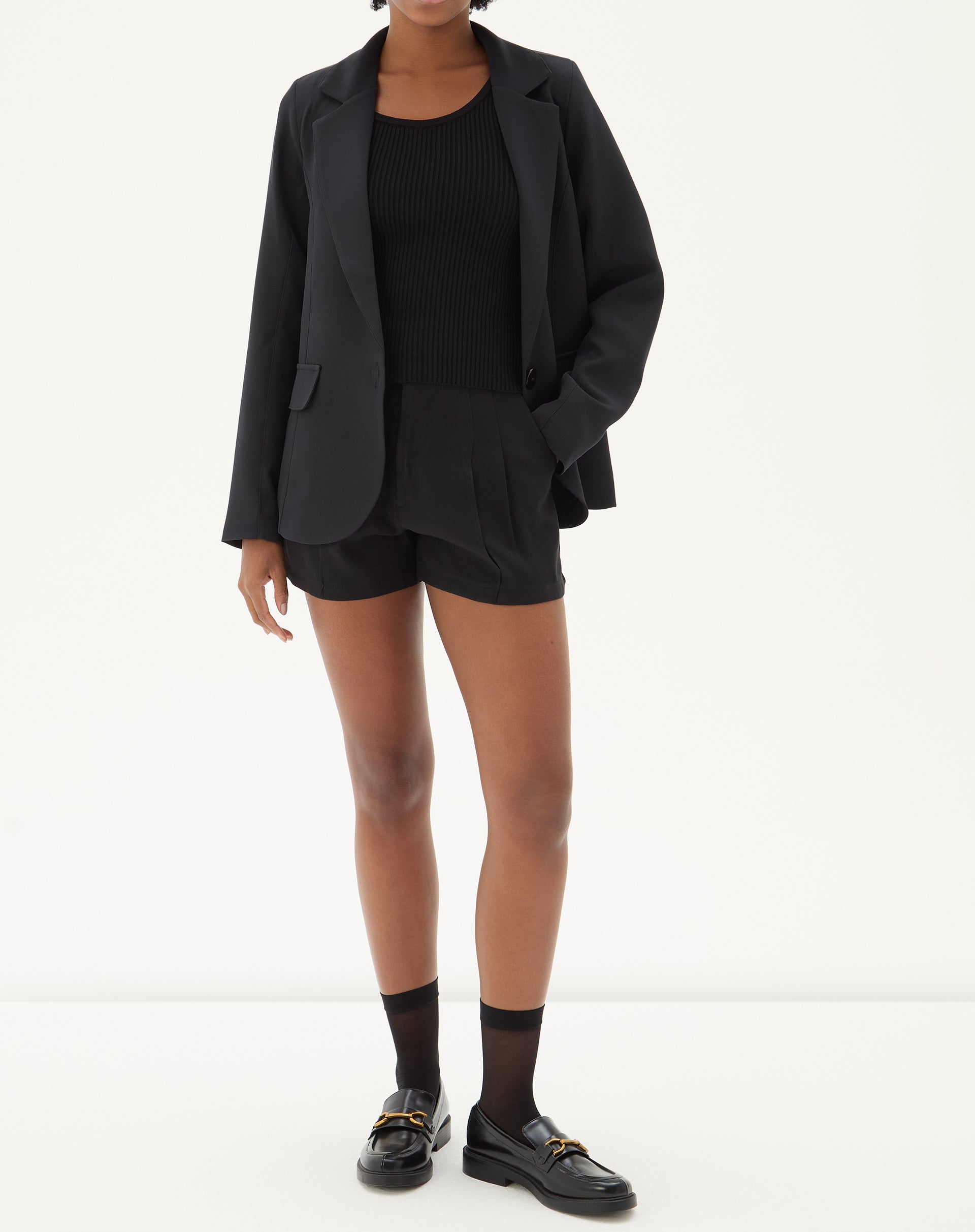 Shorts Curto com Amarração - Preto