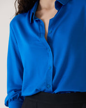 CAMISA MANGA LONGA DE CETIM - AZUL