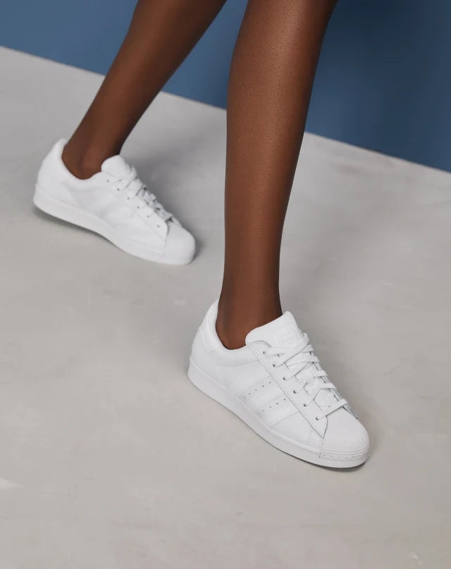 Pin on Looks com tenis adidas superstar branco