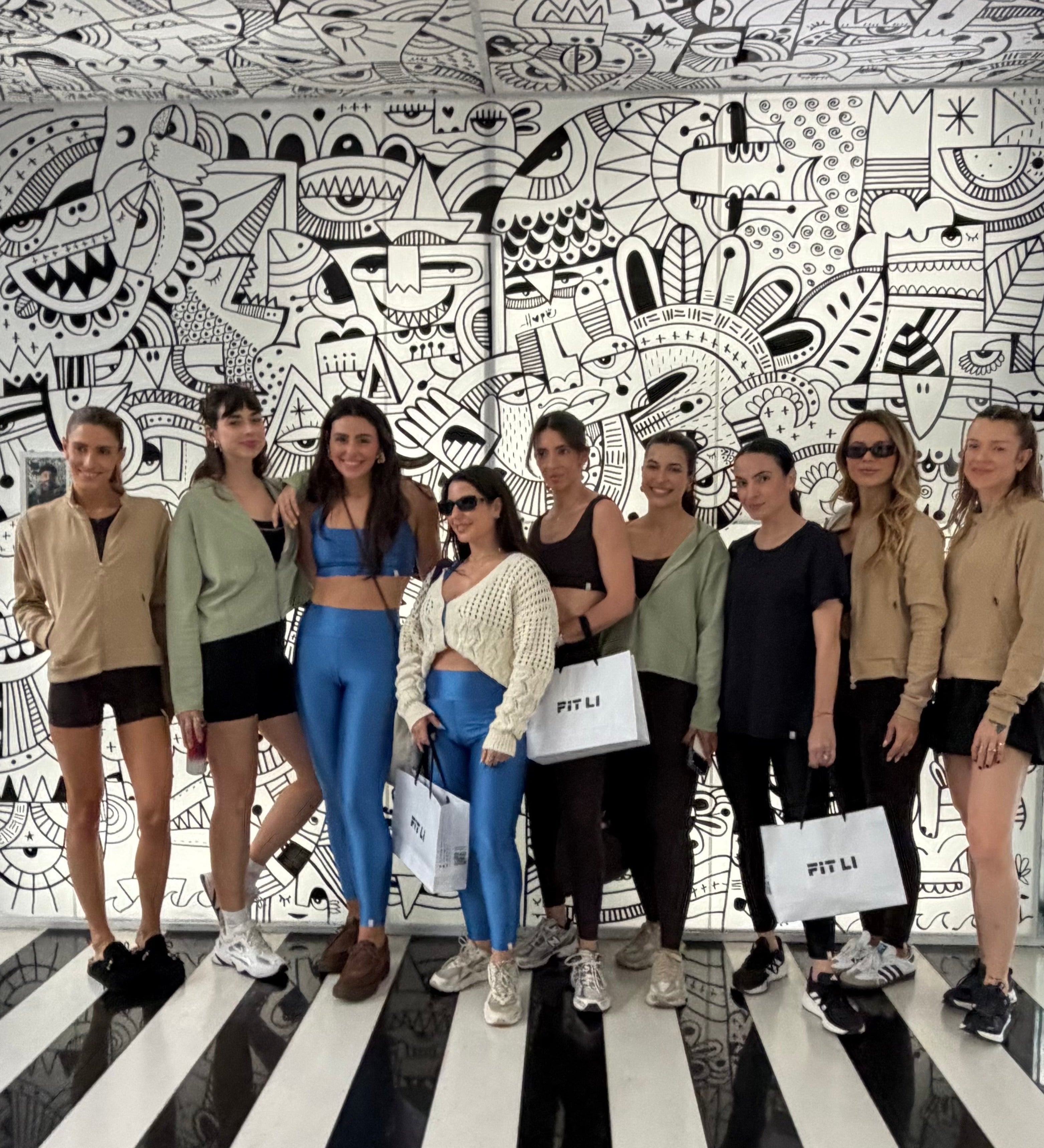 Por dentro do evento de lançamento da collab AMARO + Fit Li