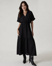VESTIDO LONGO DECOTE V COM GOLA - PRETO