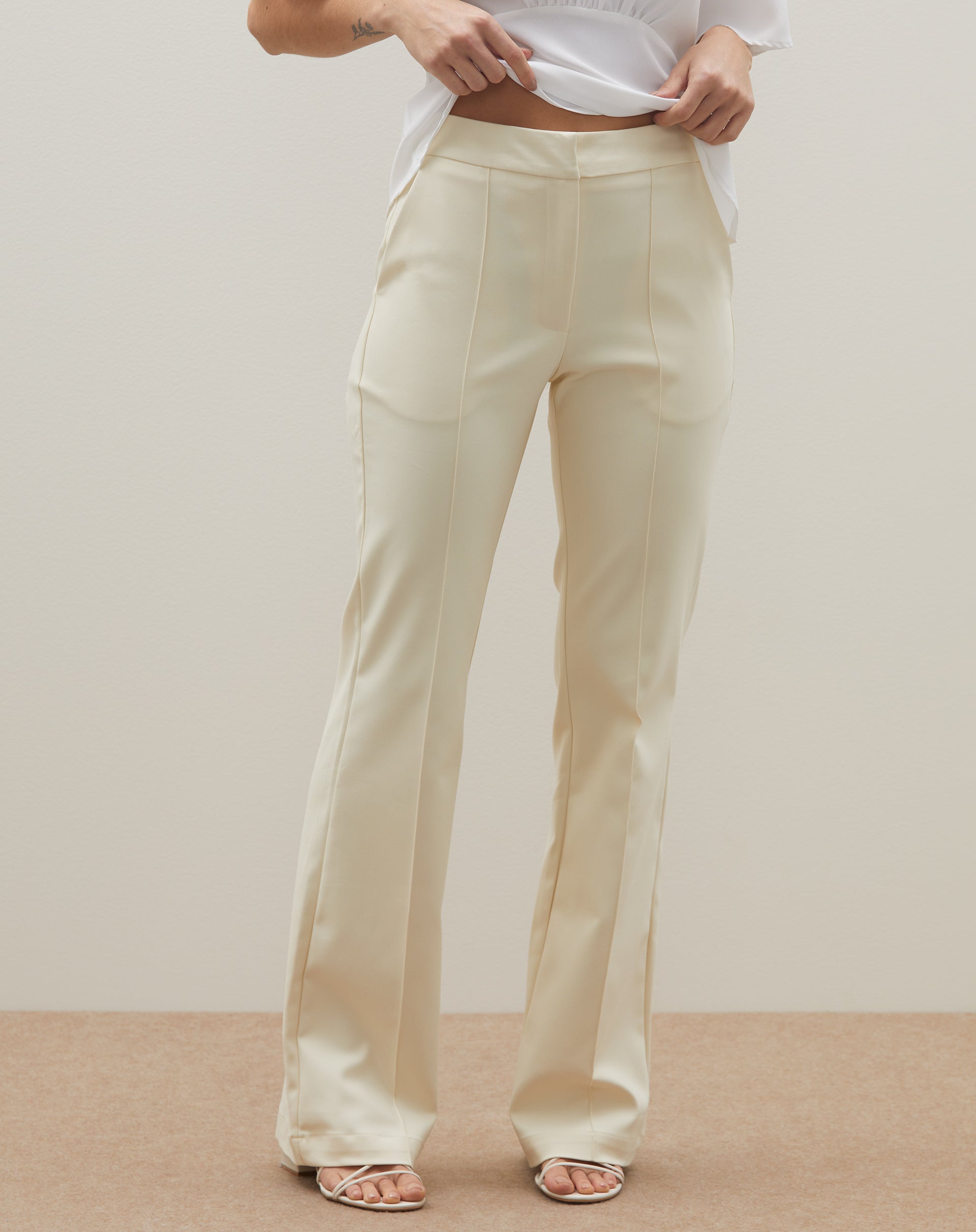 Calça Alfaiataria Essential - Areia