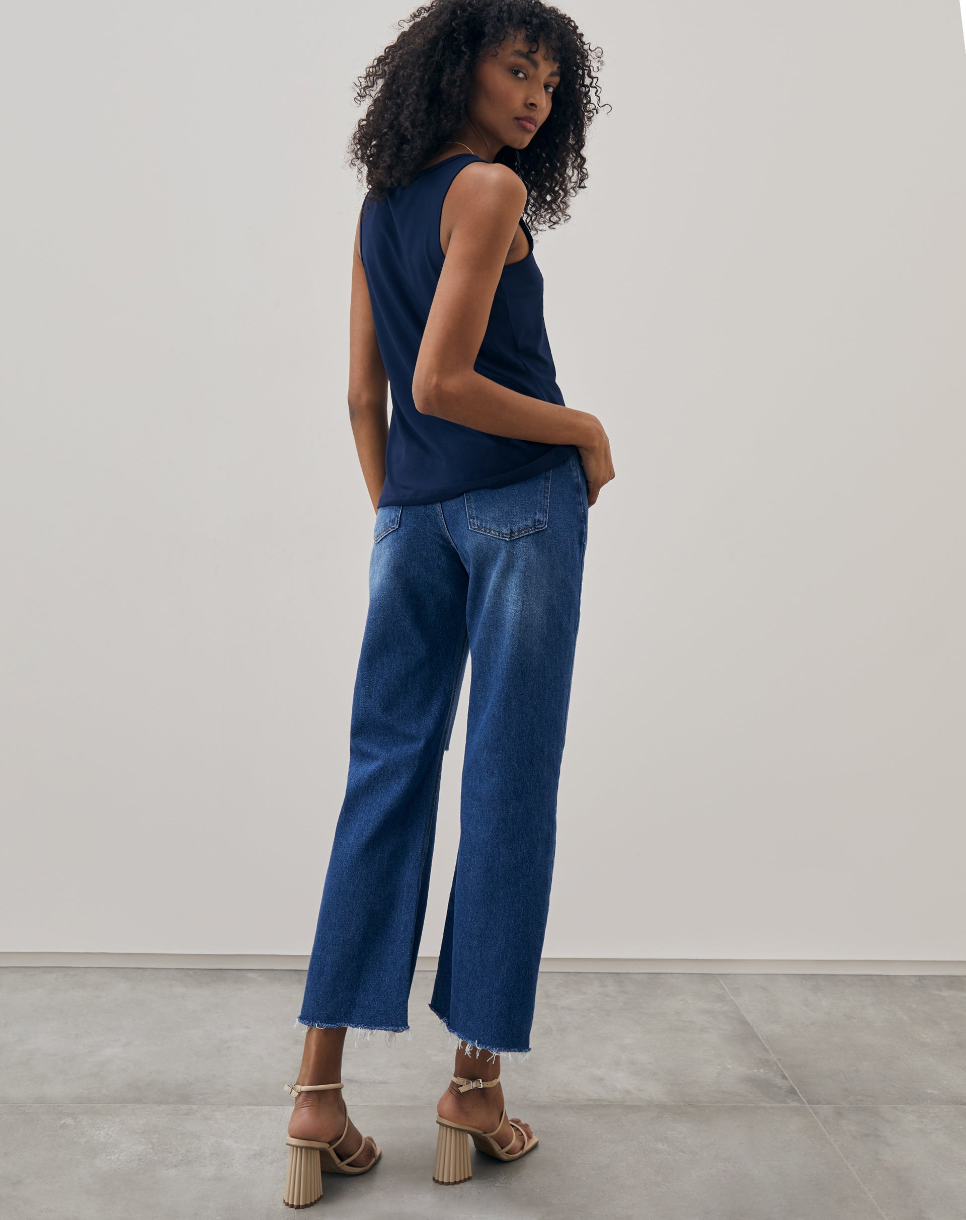 Regata Basic Viscose Lisa - Azul Marinho