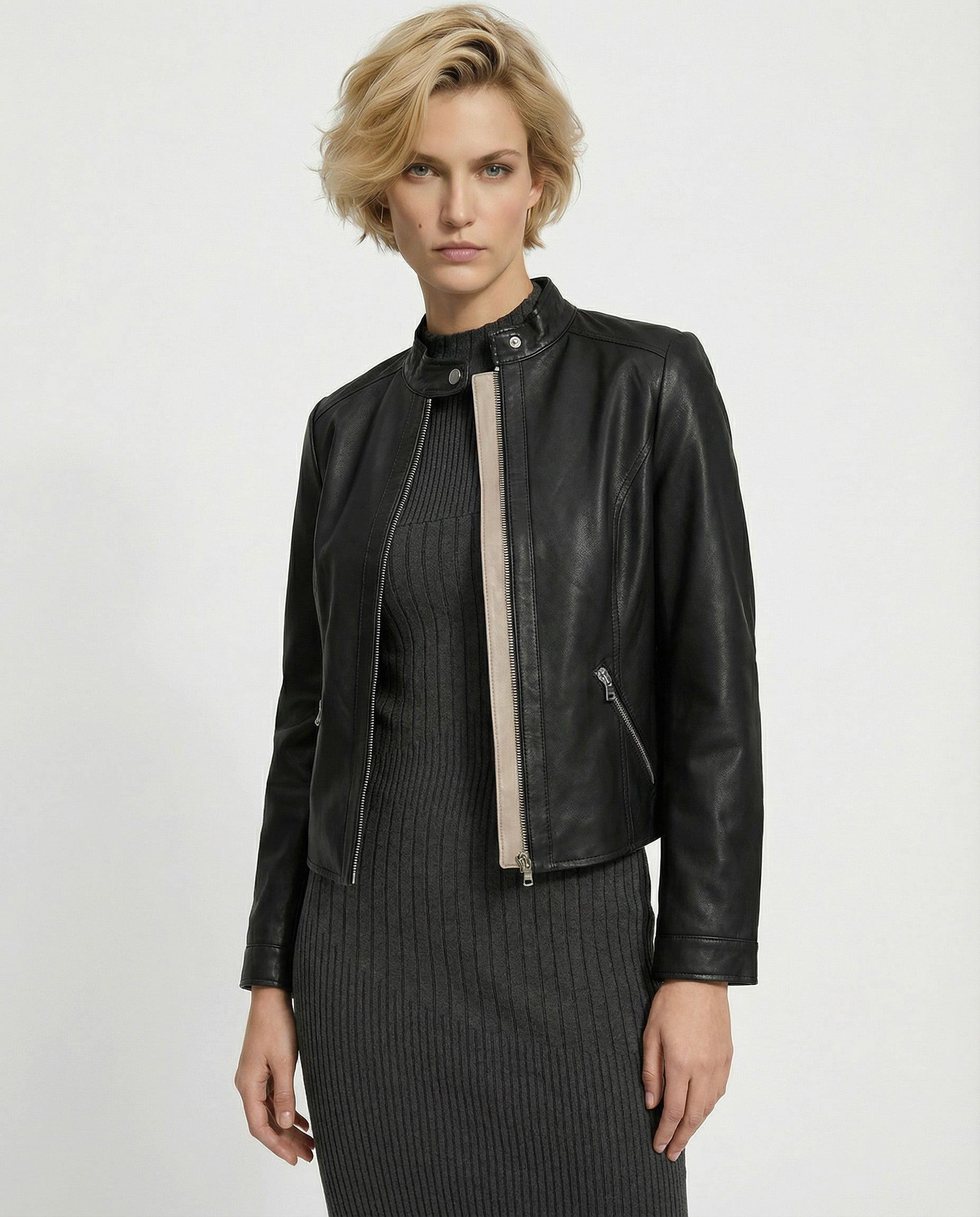 Jaqueta Couro Pelica Essential - Preto