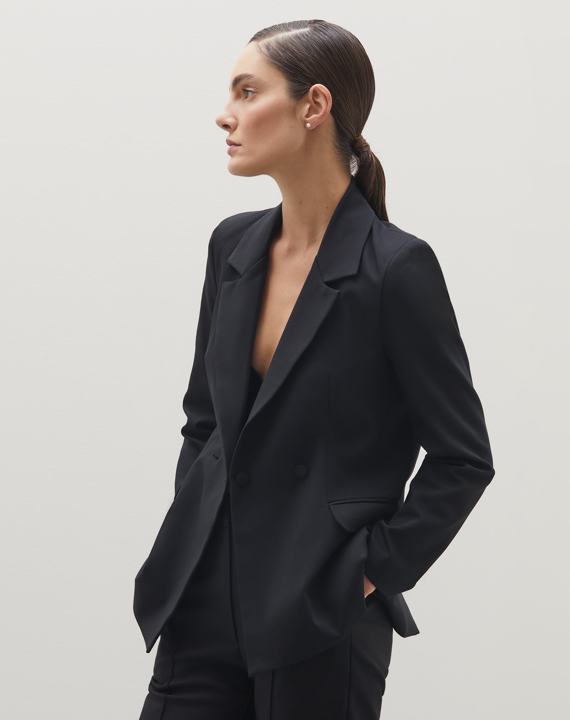 Blazer Alongado Botões Forrados - Preto