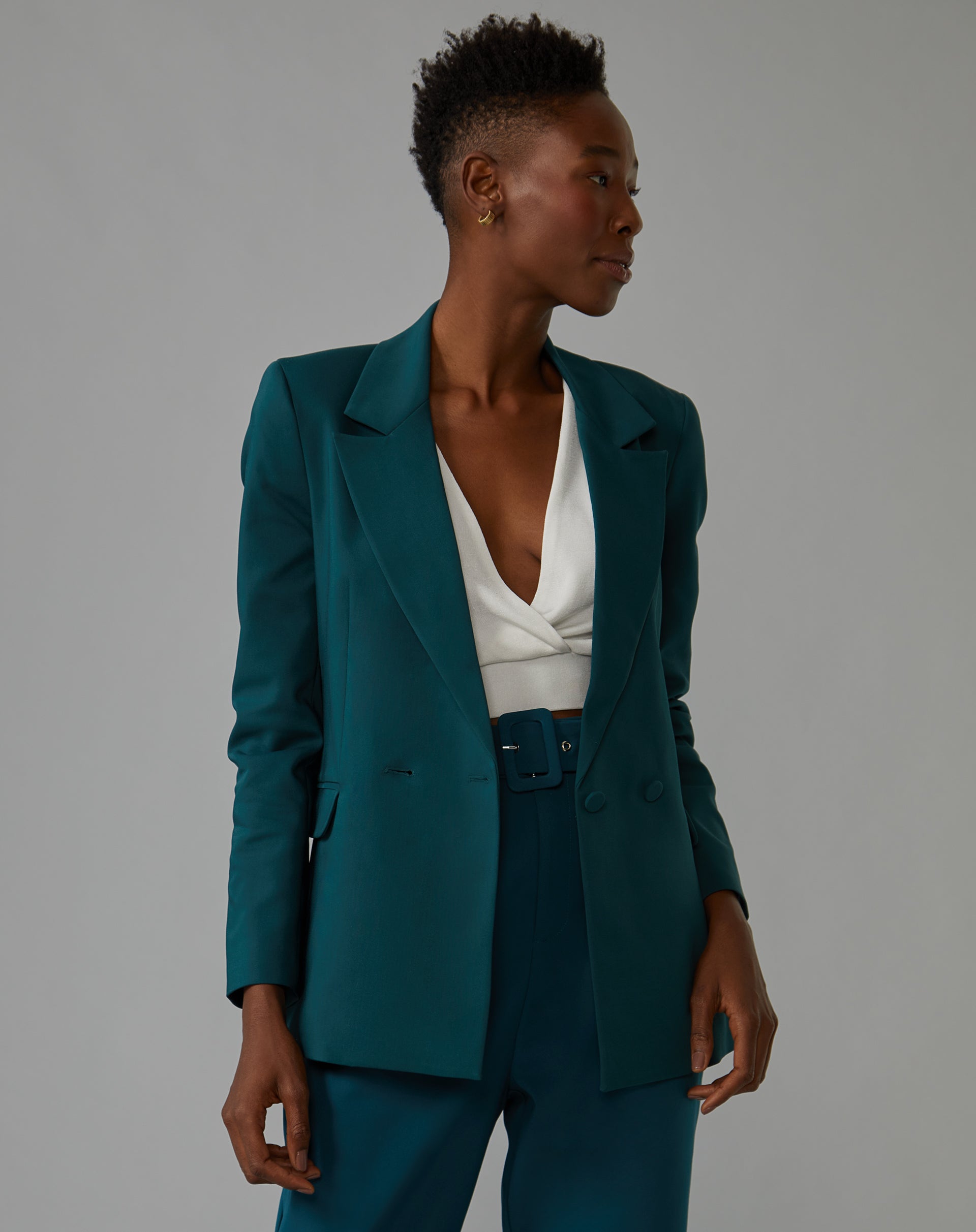 BLAZER ALONGADO BOTÕES FORRADOS - VERDE ESMERALDA
