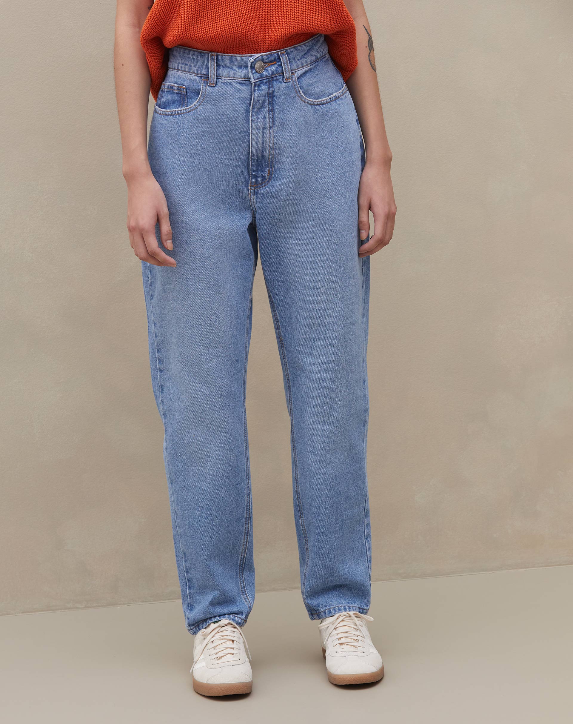 Jeans Feminina Mom Jeans Tiro Alto Mom Jeans Jeans Color Azul