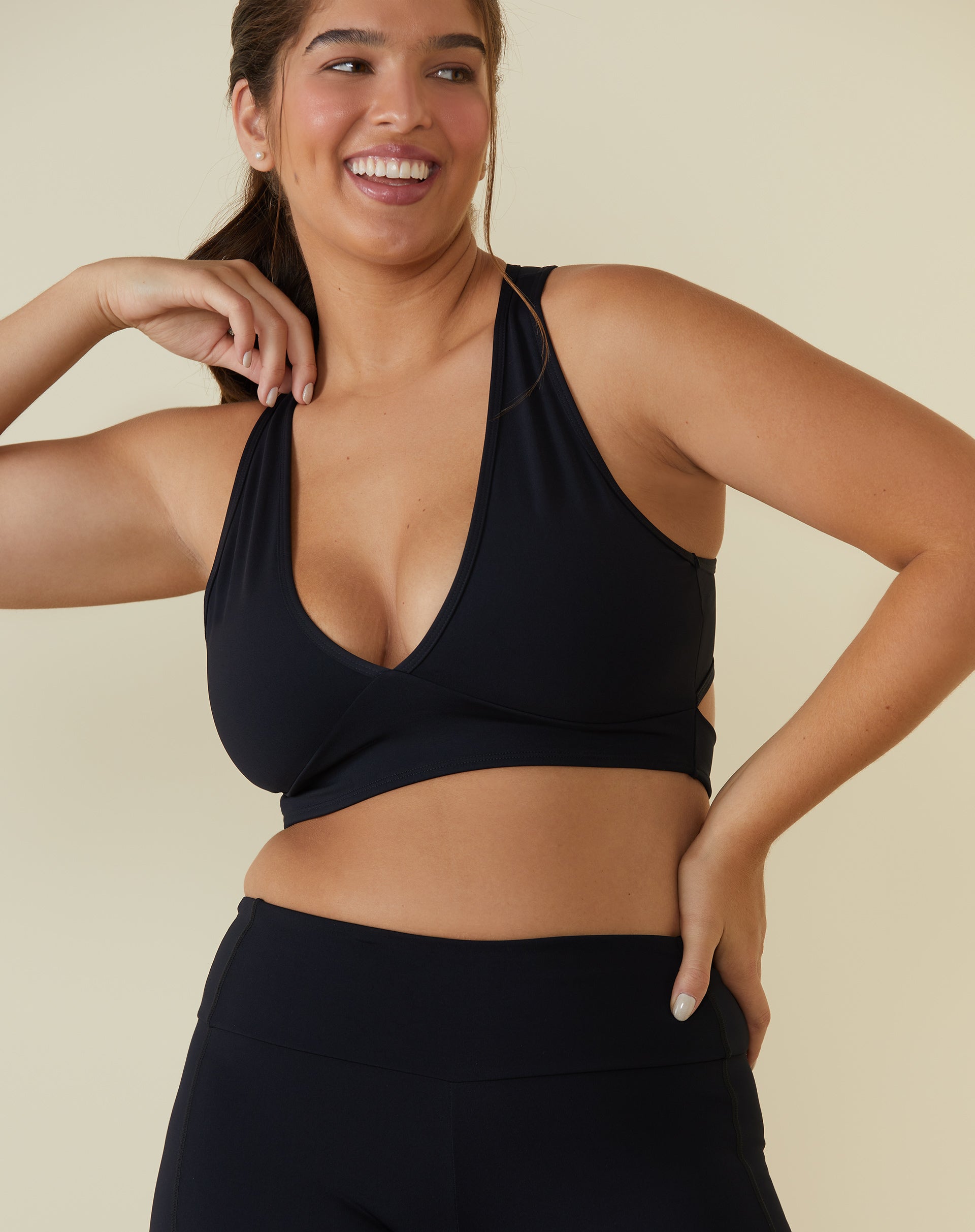 Top Biodegradável Decote V - Preto