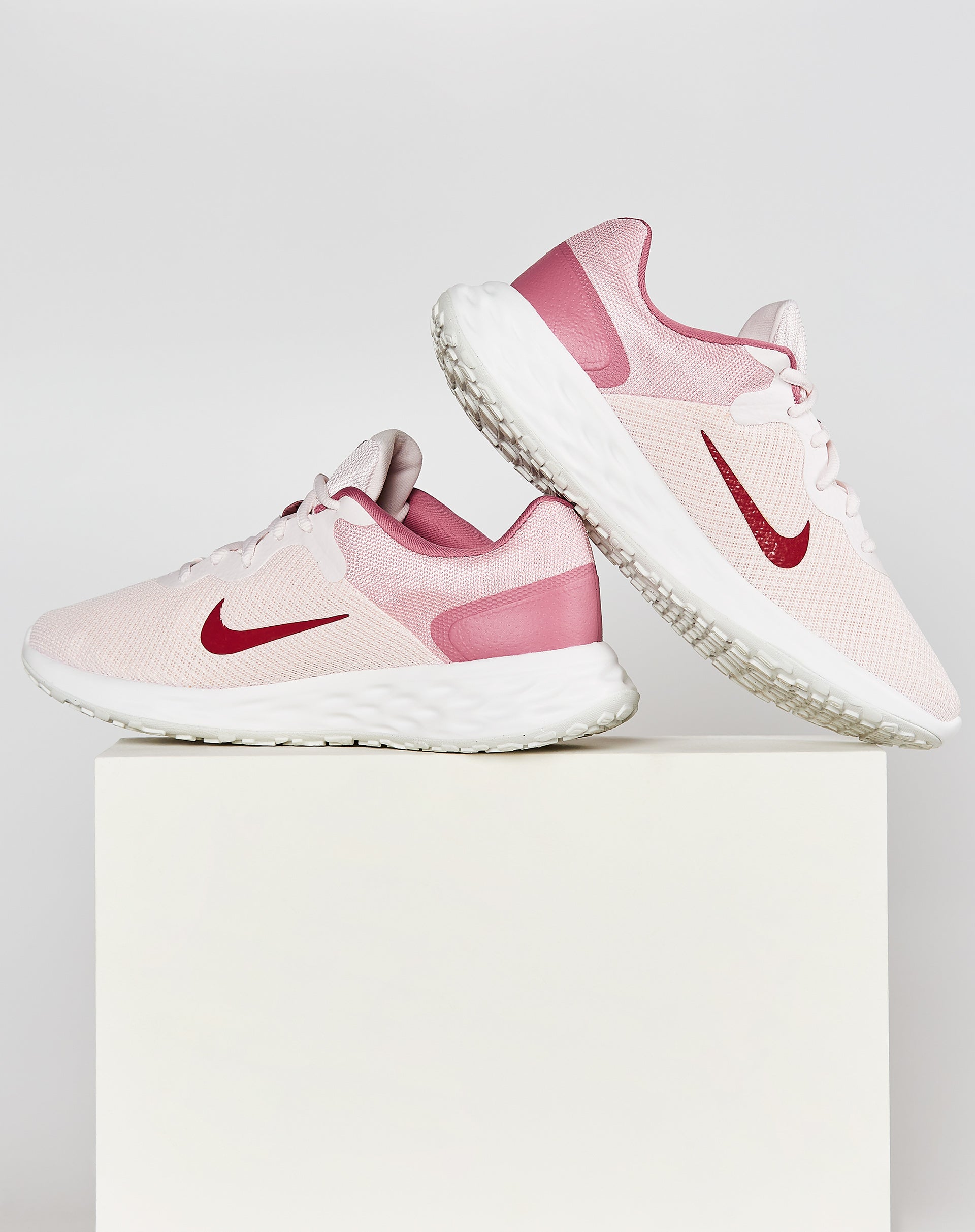 Nike Tênis Revolution 6 - Rosa e Vermelho