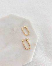 Argola Reta Basic - Dourado