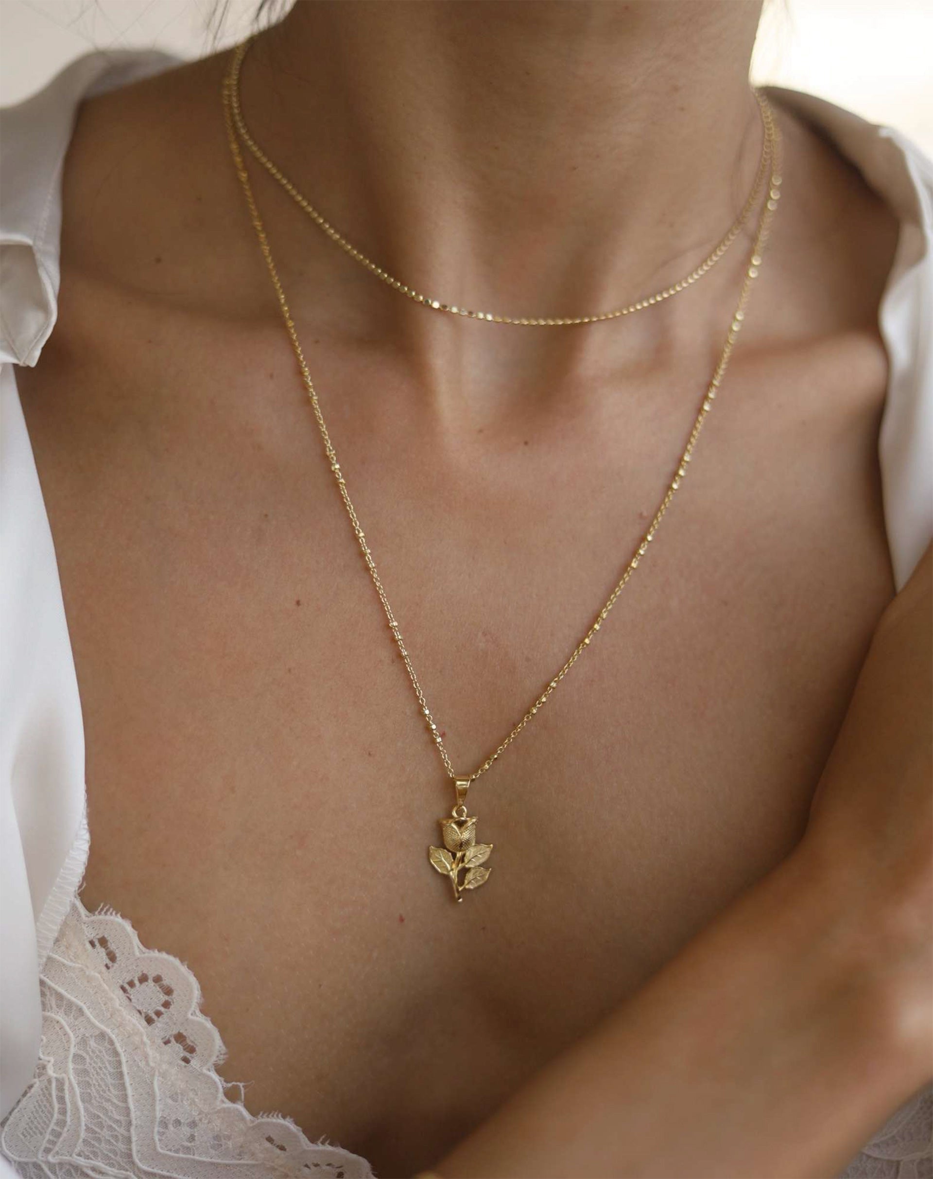 COLAR ROSA - DOURADO