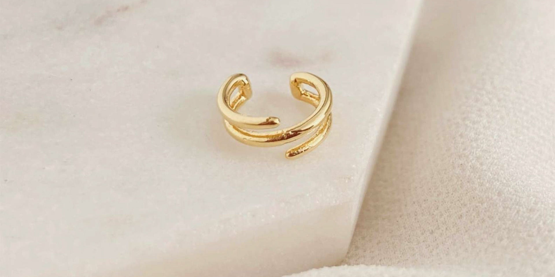40015104_0009_piercing-fake-minimal-dourado-dourado_0_4591219c-6f27-4c87-8439-ae311f74036b.jpg