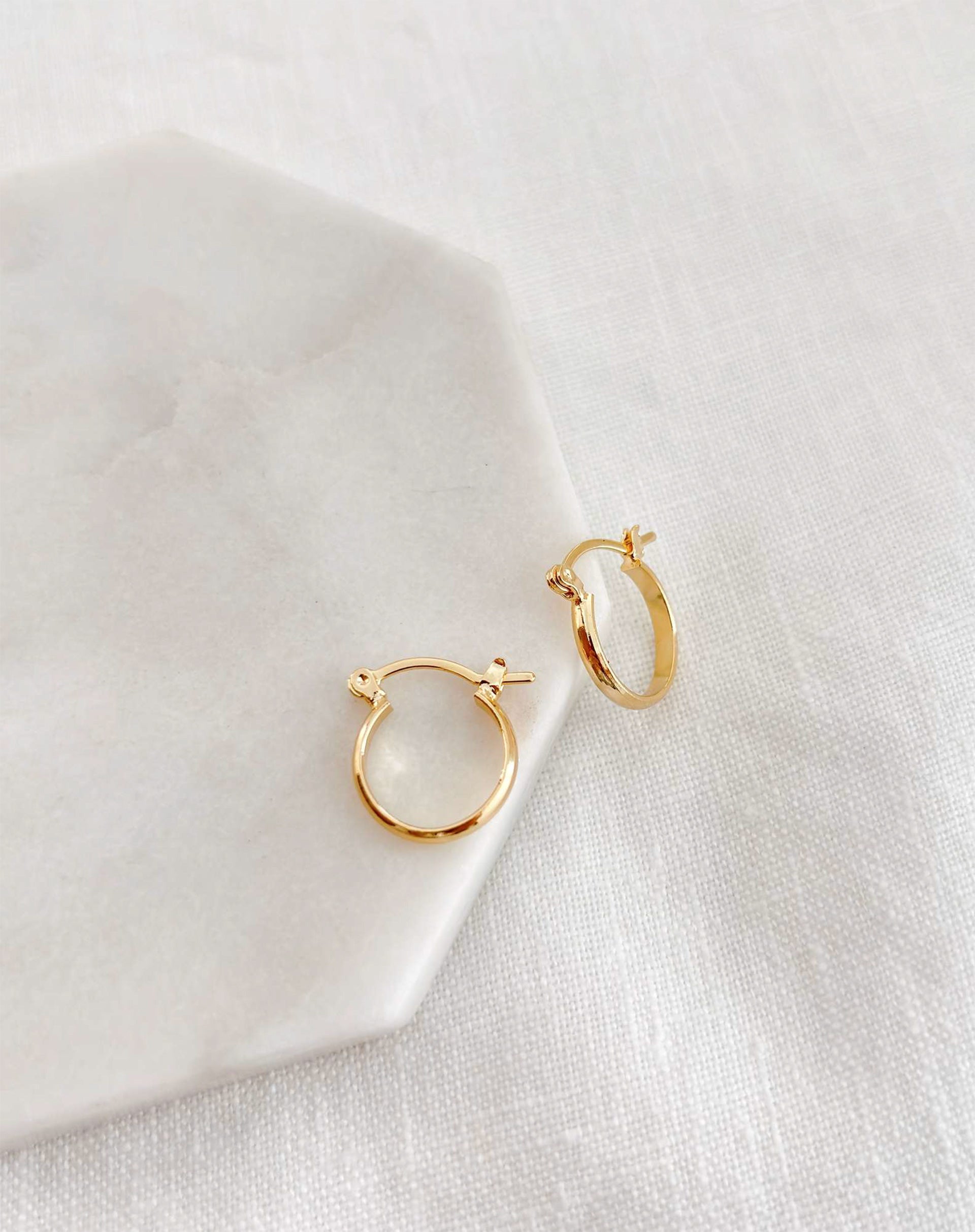 Argola Redonda Basic - Dourado