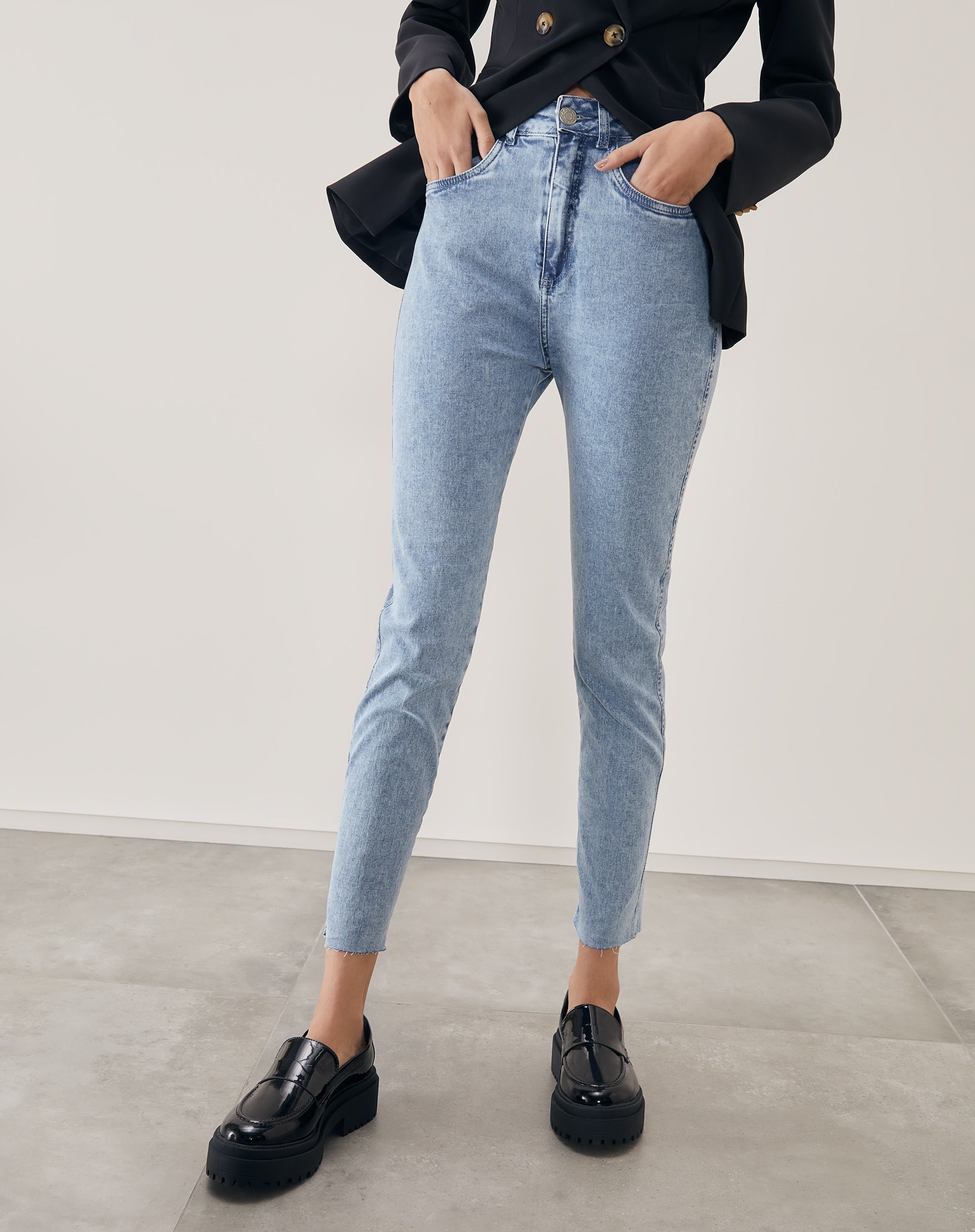 Calça Jeans Skinny Cintura Alta - Azul Claro