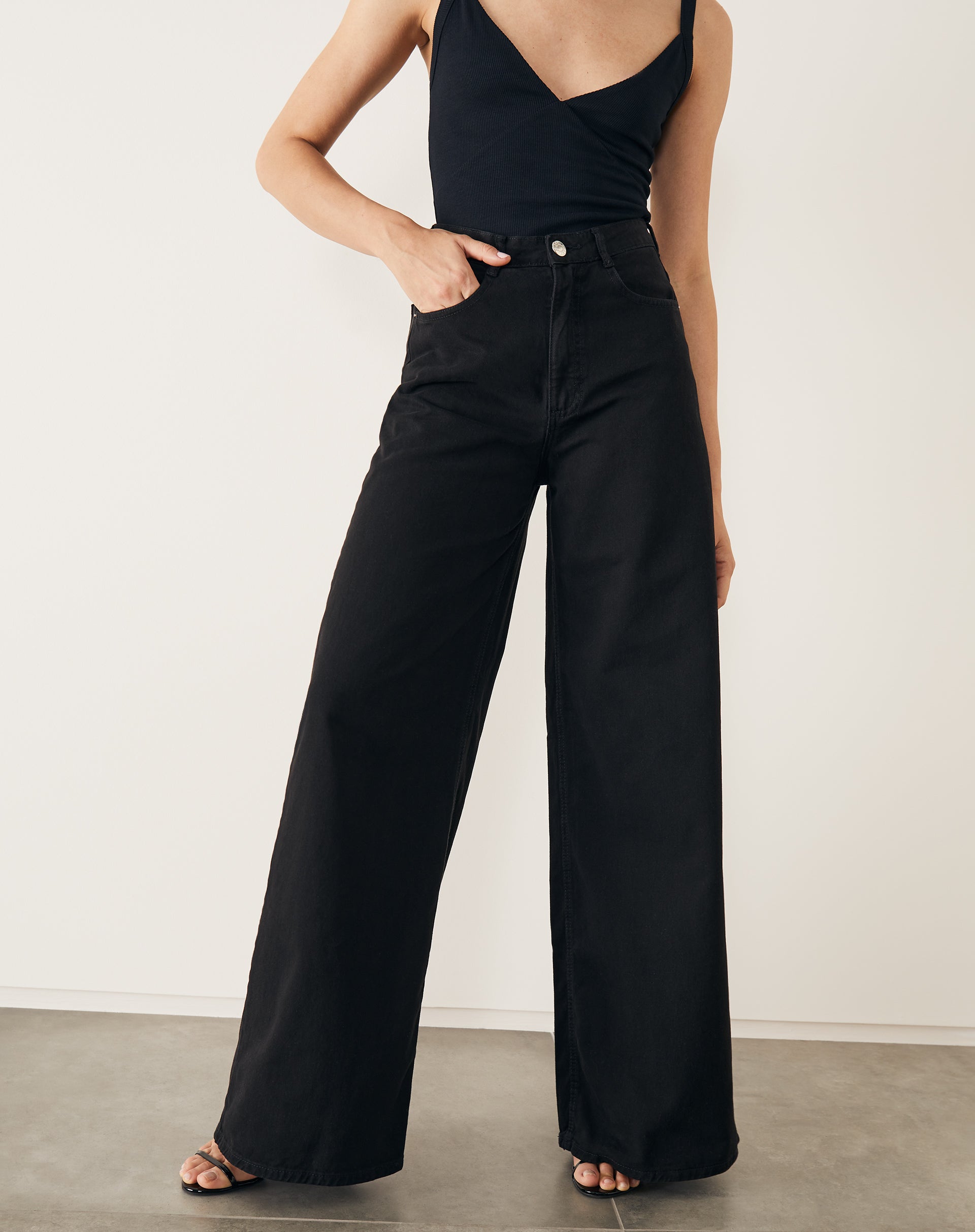 Calça Sarja Wide Básica - Preto