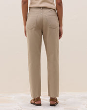Calça Reta Cropped de Sarja - Bege