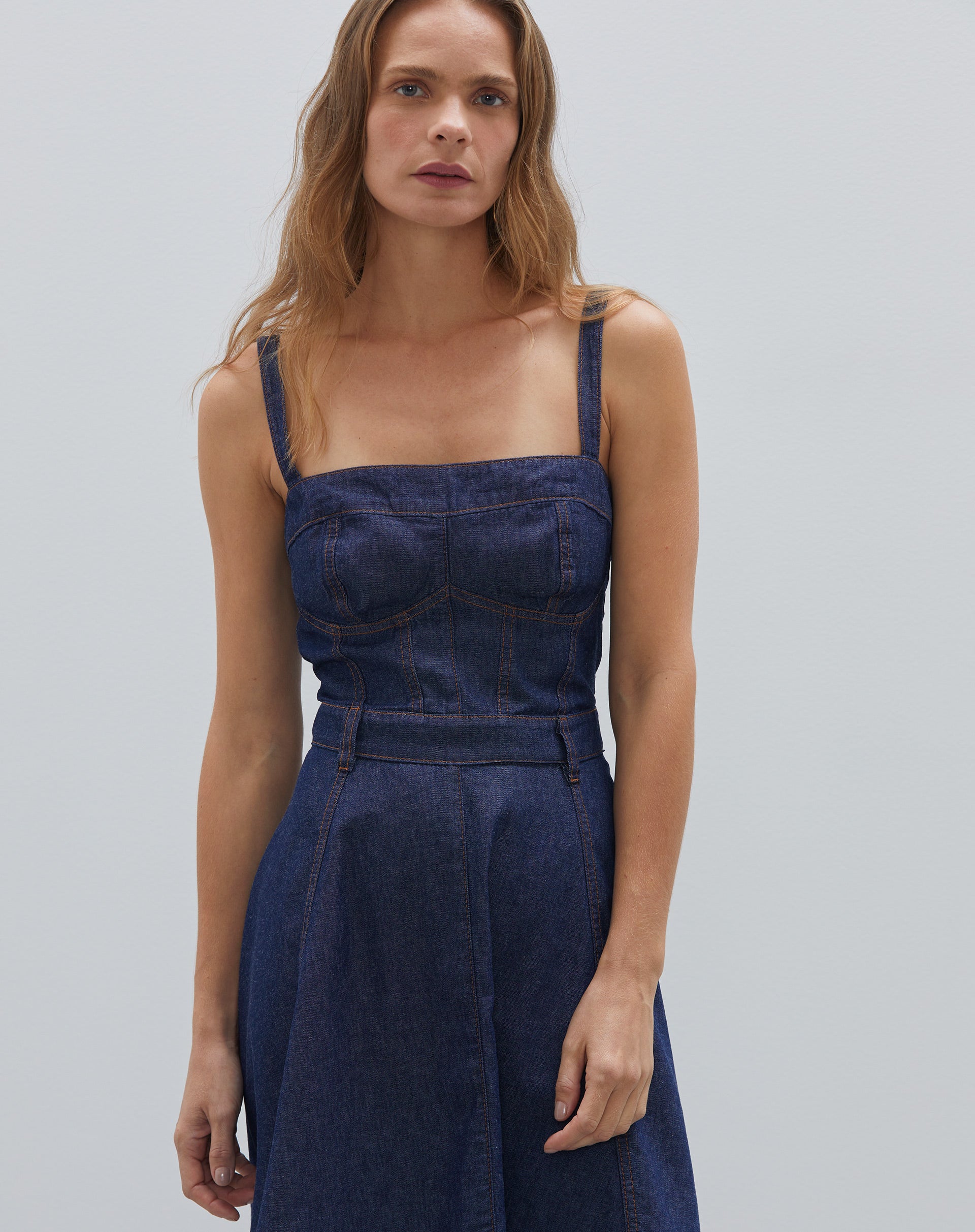 Vestido Curto Jeans Evasê - Azul Escuro