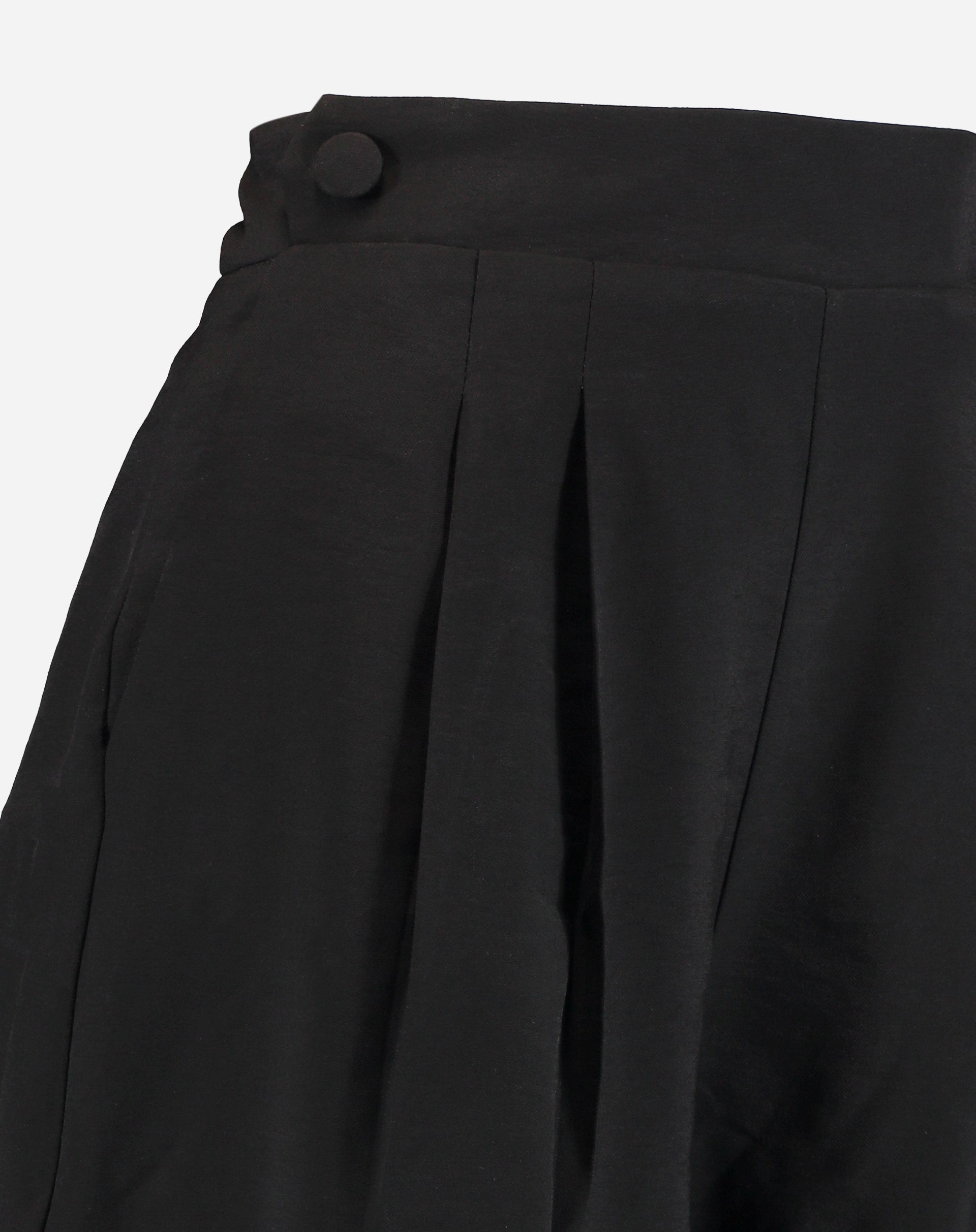 Shorts Alfaiataria com Barra Dobrada - Preto