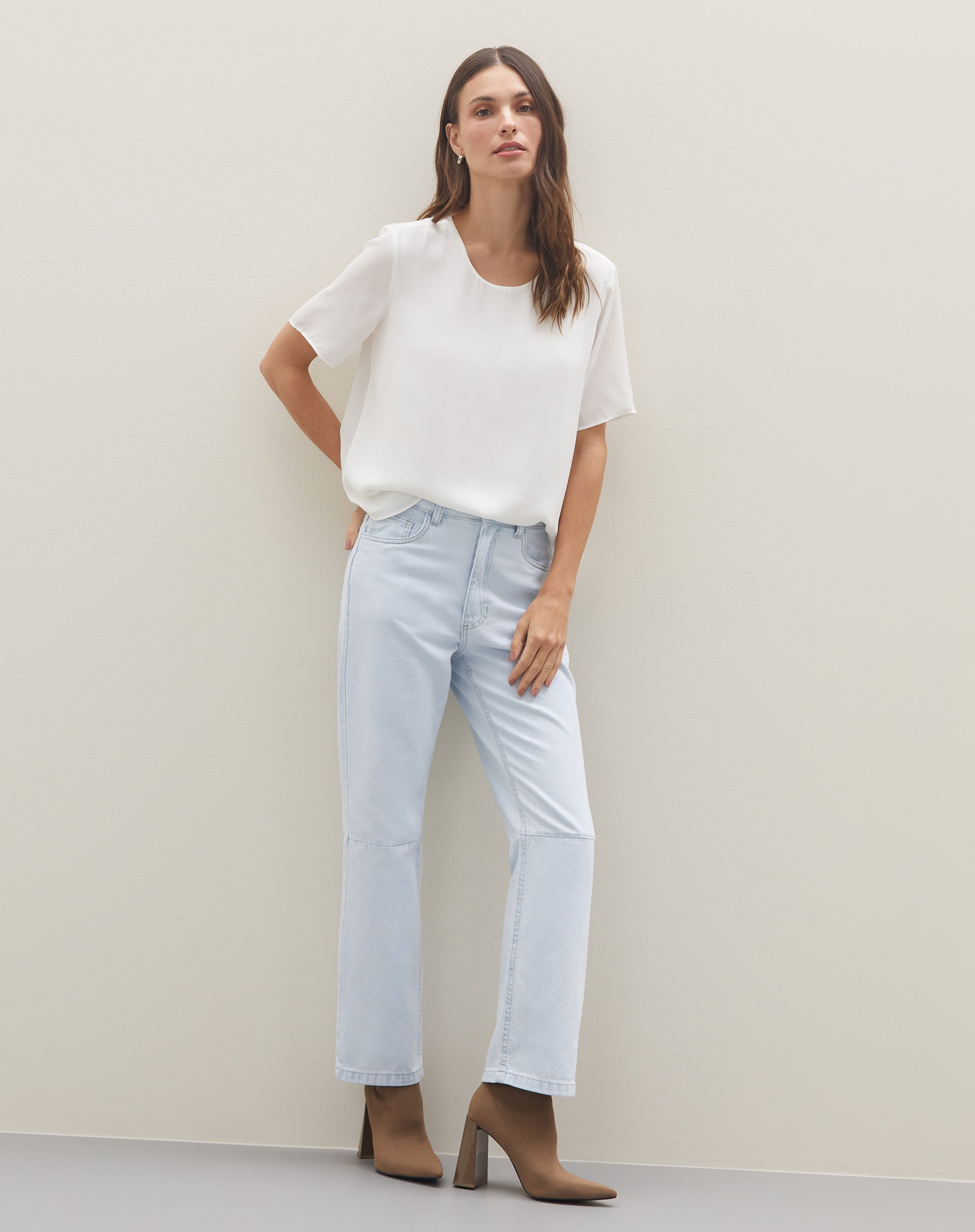 Calça Reta Cropped Jeans - Azul Claro