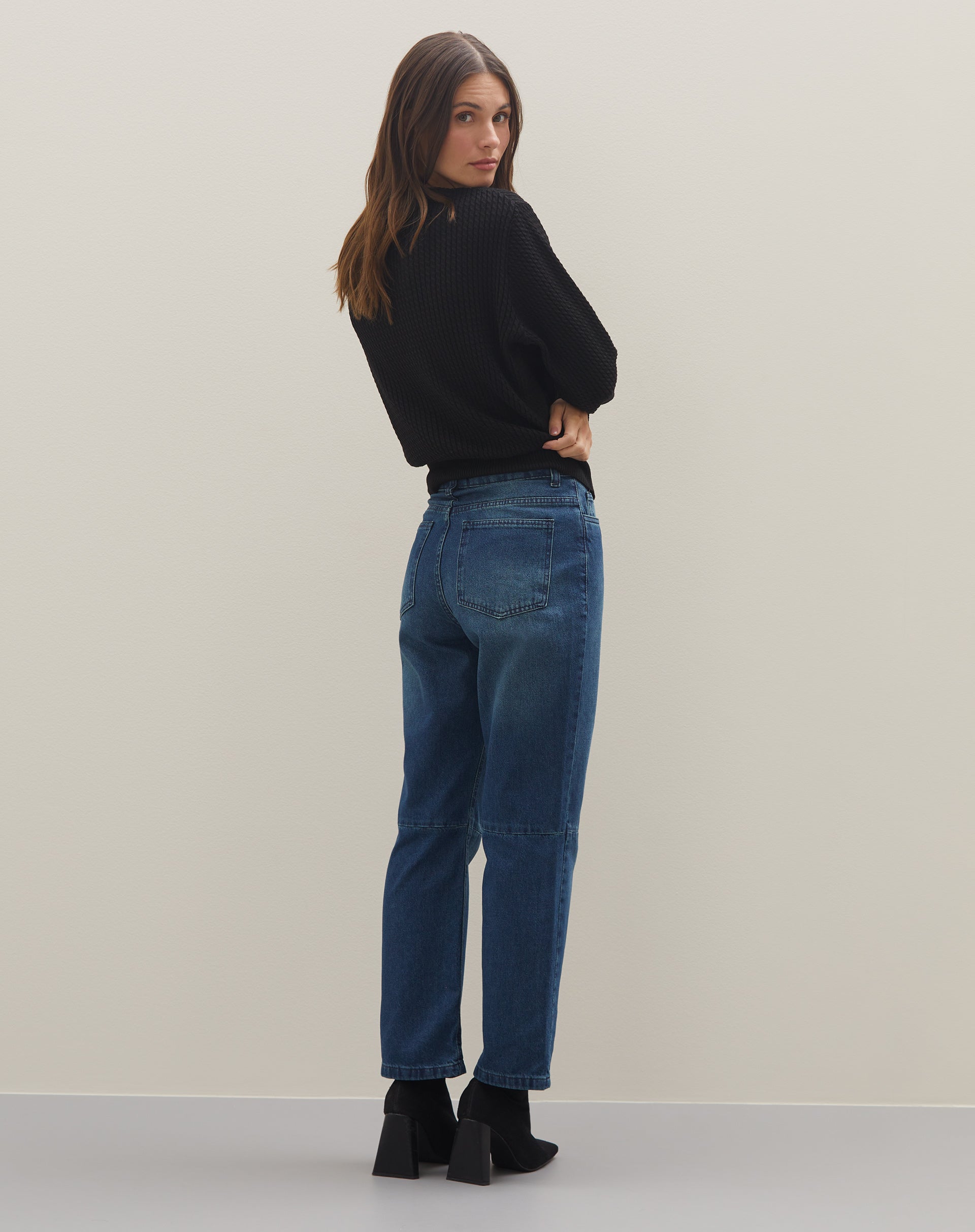 Calça Reta Cropped Jeans - Azul Médio