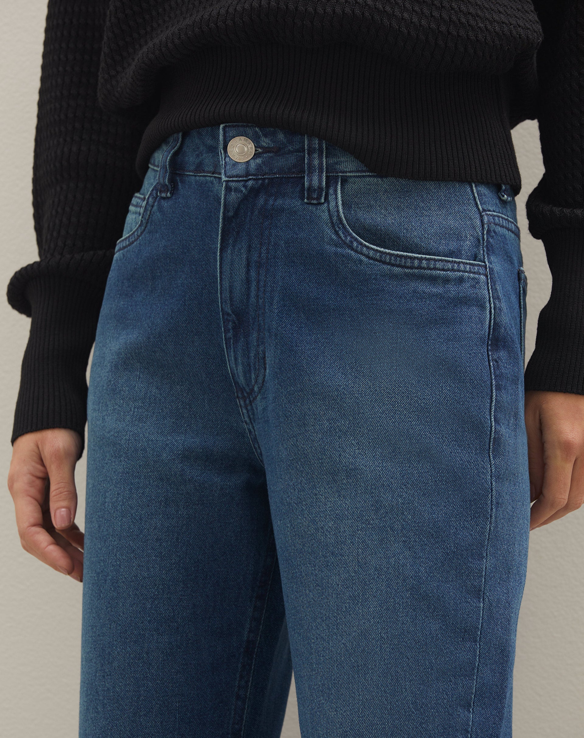 Calça Reta Cropped Jeans - Azul Médio