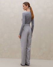 Calça Reta de Pregas Alfaiataria - Cinza