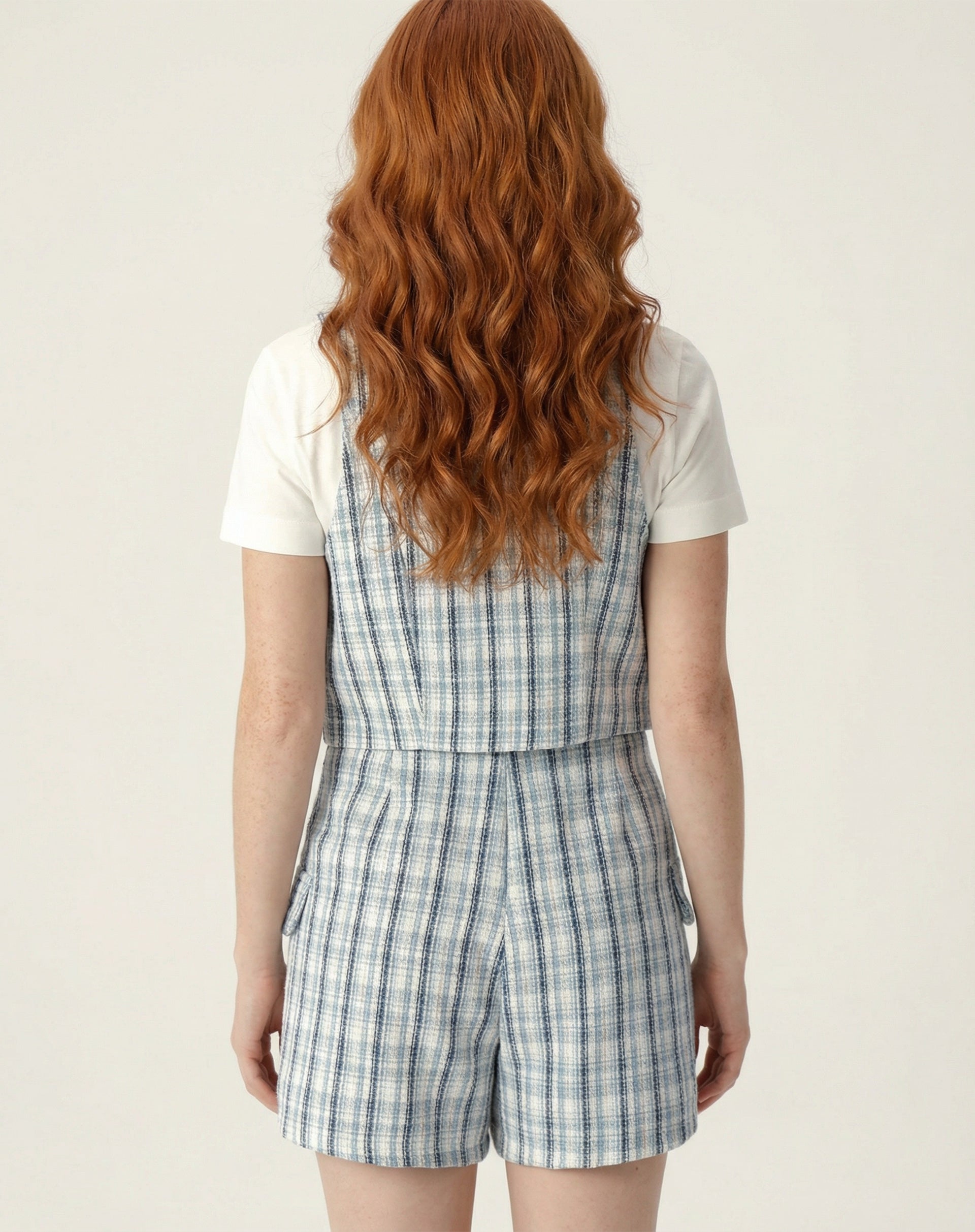 SHORTS FRENTE TRANSPASSADA DE ALFAIATARIA - AZUL