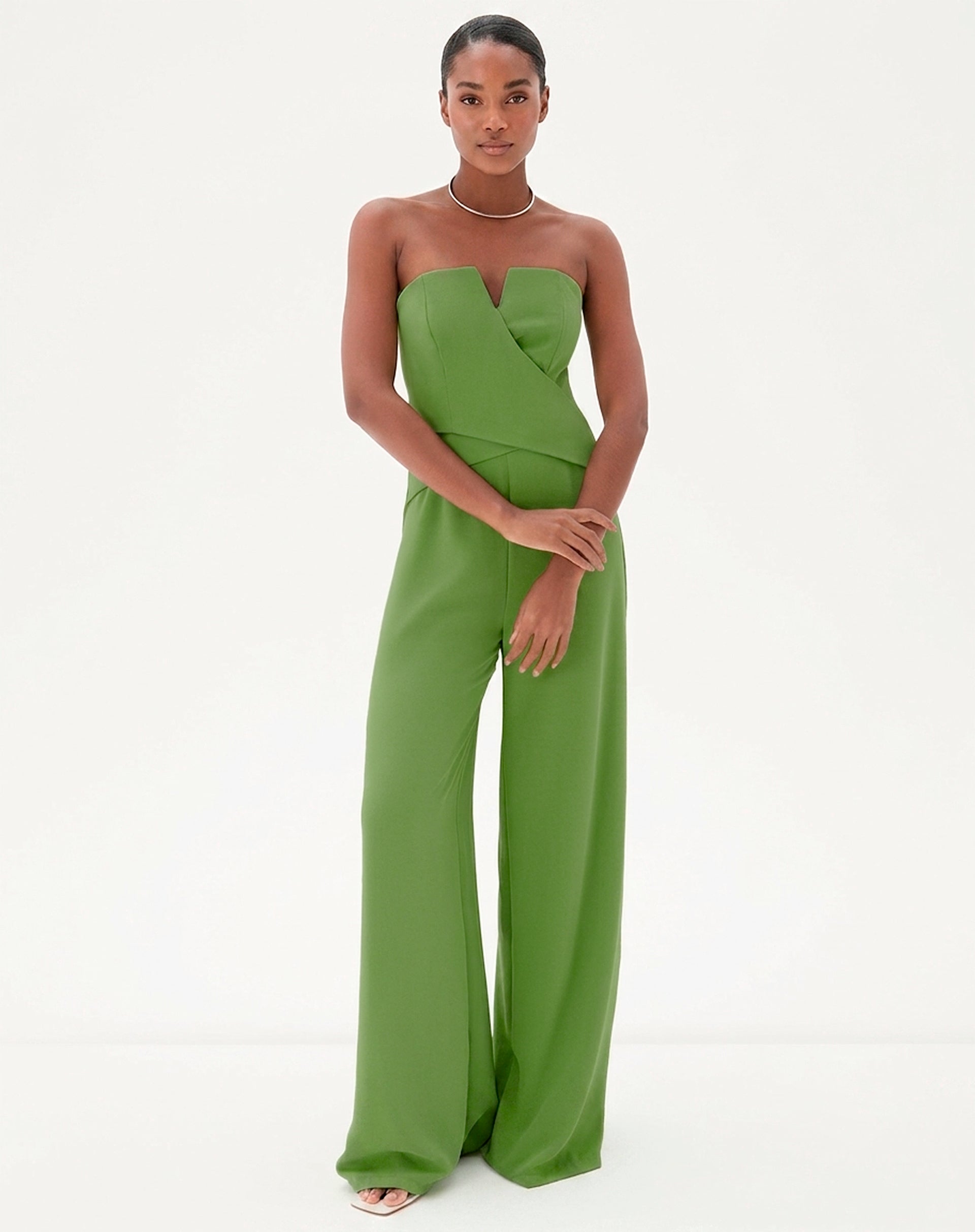 MACACÃO SEM ALÇAS DE ALFAIATARIA - VERDE