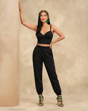 BLUSA COM ALÇAS DE ALFAIATARIA - PRETO