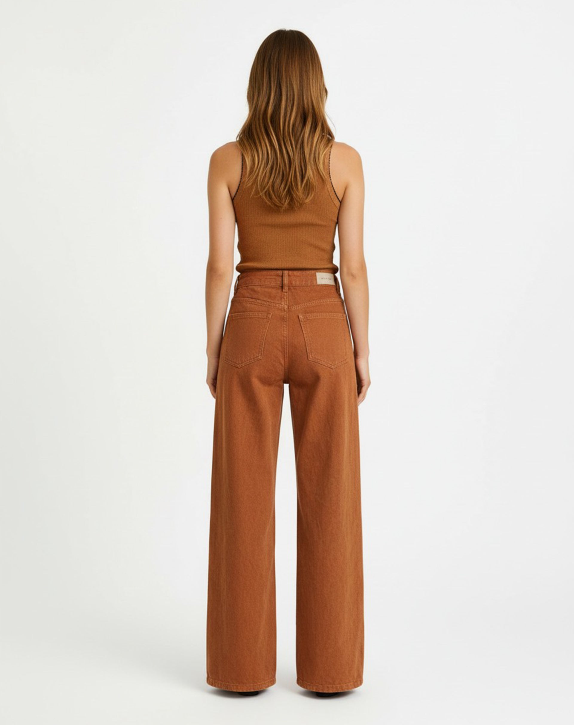 Regata com Detalhe Contrastante - Marrom