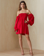 Vestido Curto Ombro a Ombro com Lastex em Linho - Vermelho