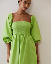 Vestido Curto Ombro a Ombro com Lastex em Linho - Verde Lima