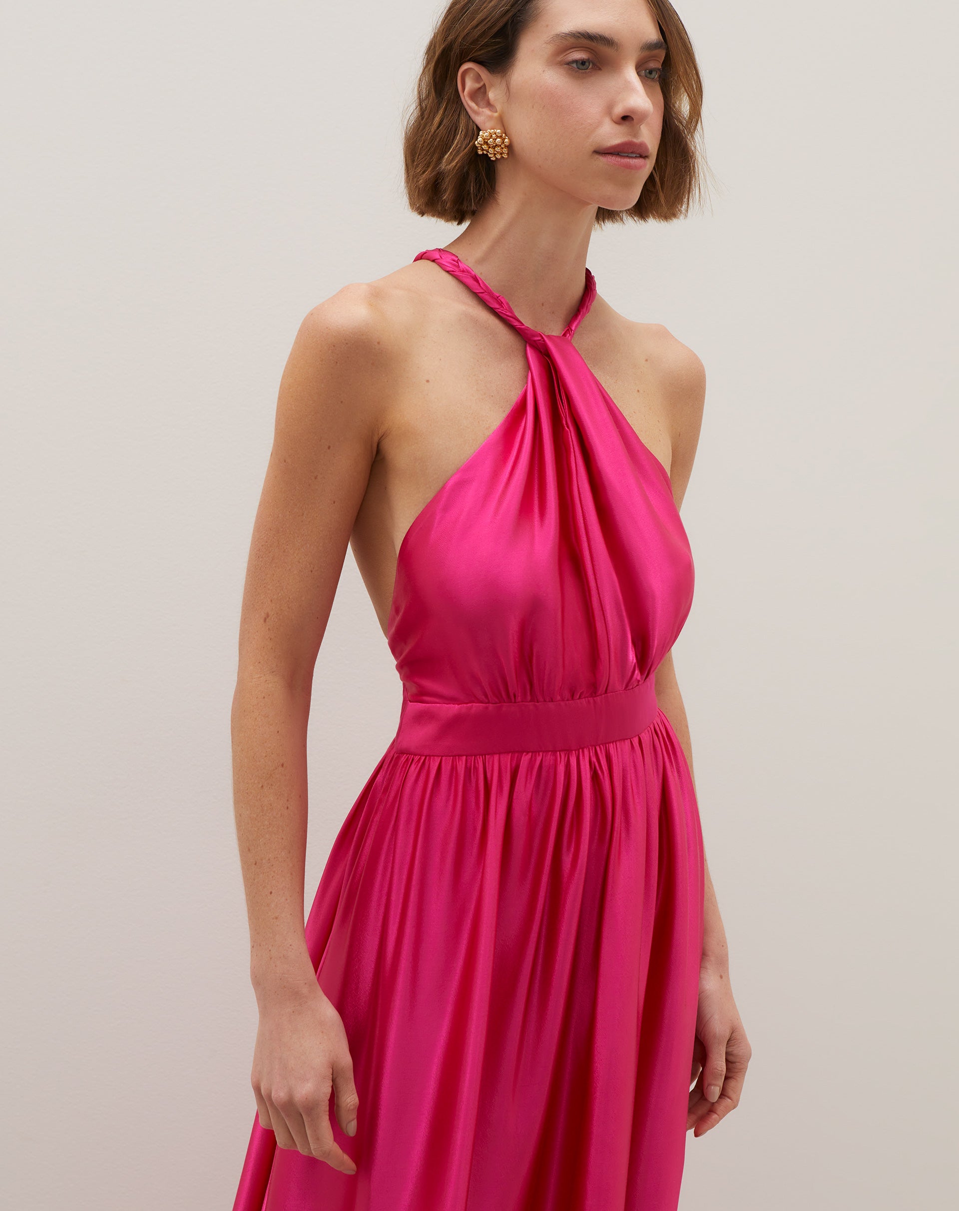 Vestido Longo Decote Halter com Alça Trançada  - Rosa