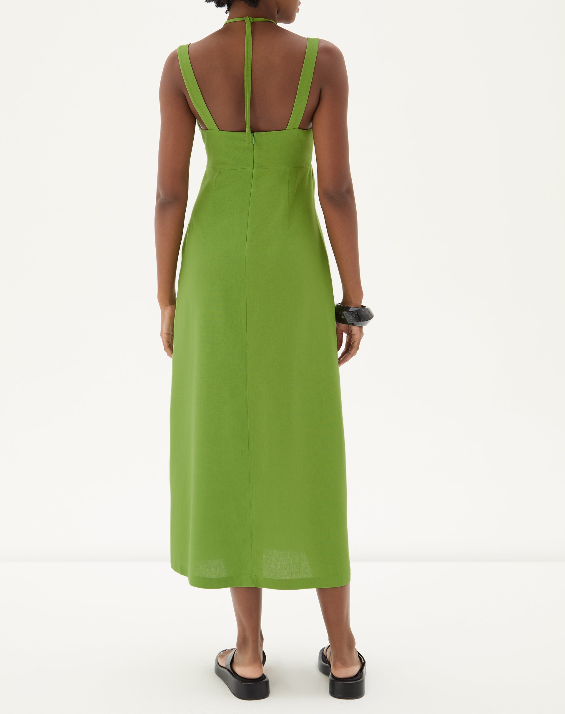 50425143_0014_vestido-longo-com-fenda-verde_3_63e3782b-97b8-4390-af2d-31edabd21a4d.jpg