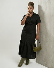 VESTIDO LONGO DECOTE V COM GOLA - PRETO