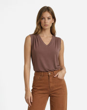 Blusa Decote V de Malha - Marrom