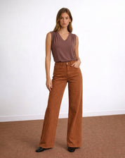 Blusa Decote V de Malha - Marrom