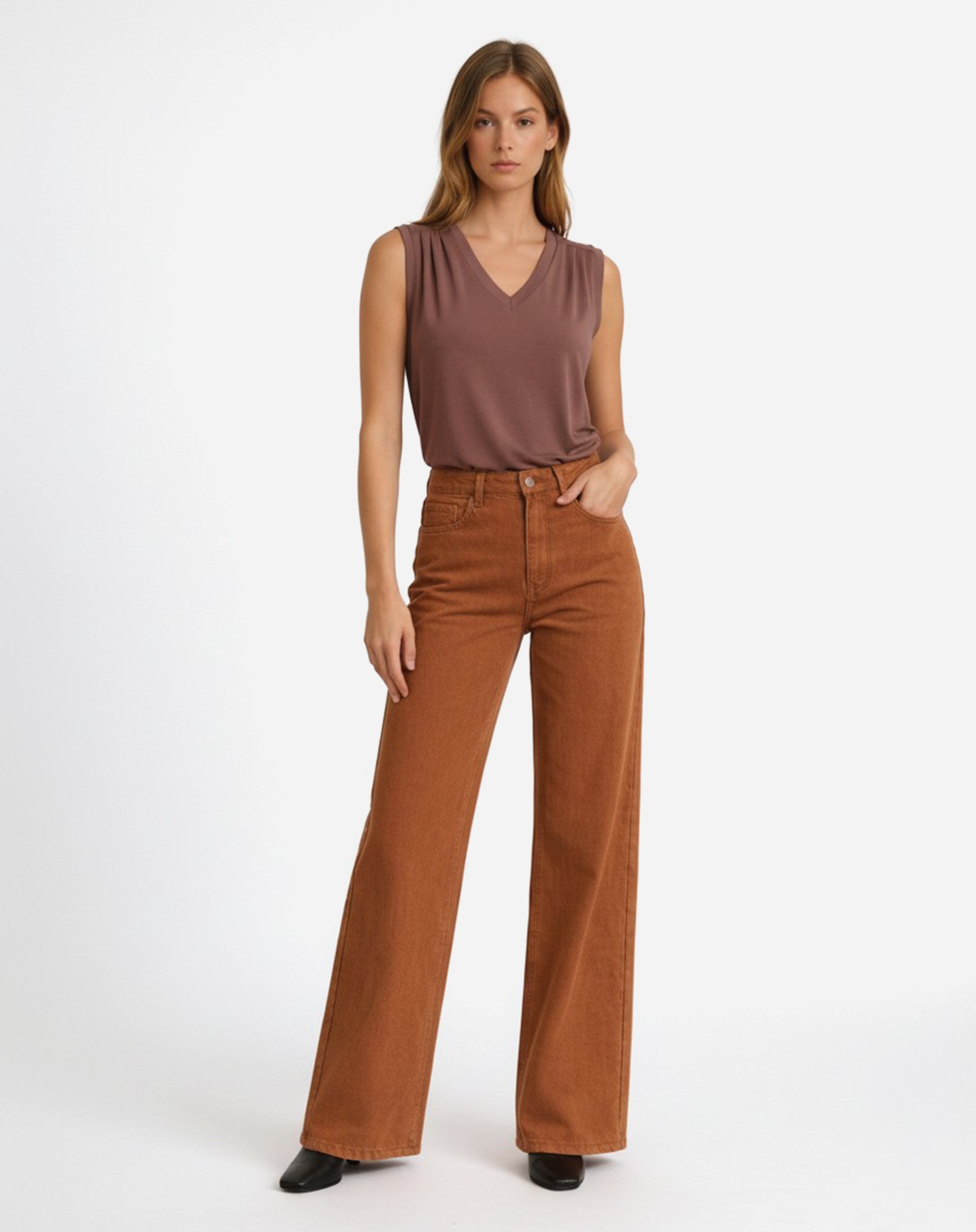 Blusa Decote V de Malha - Marrom