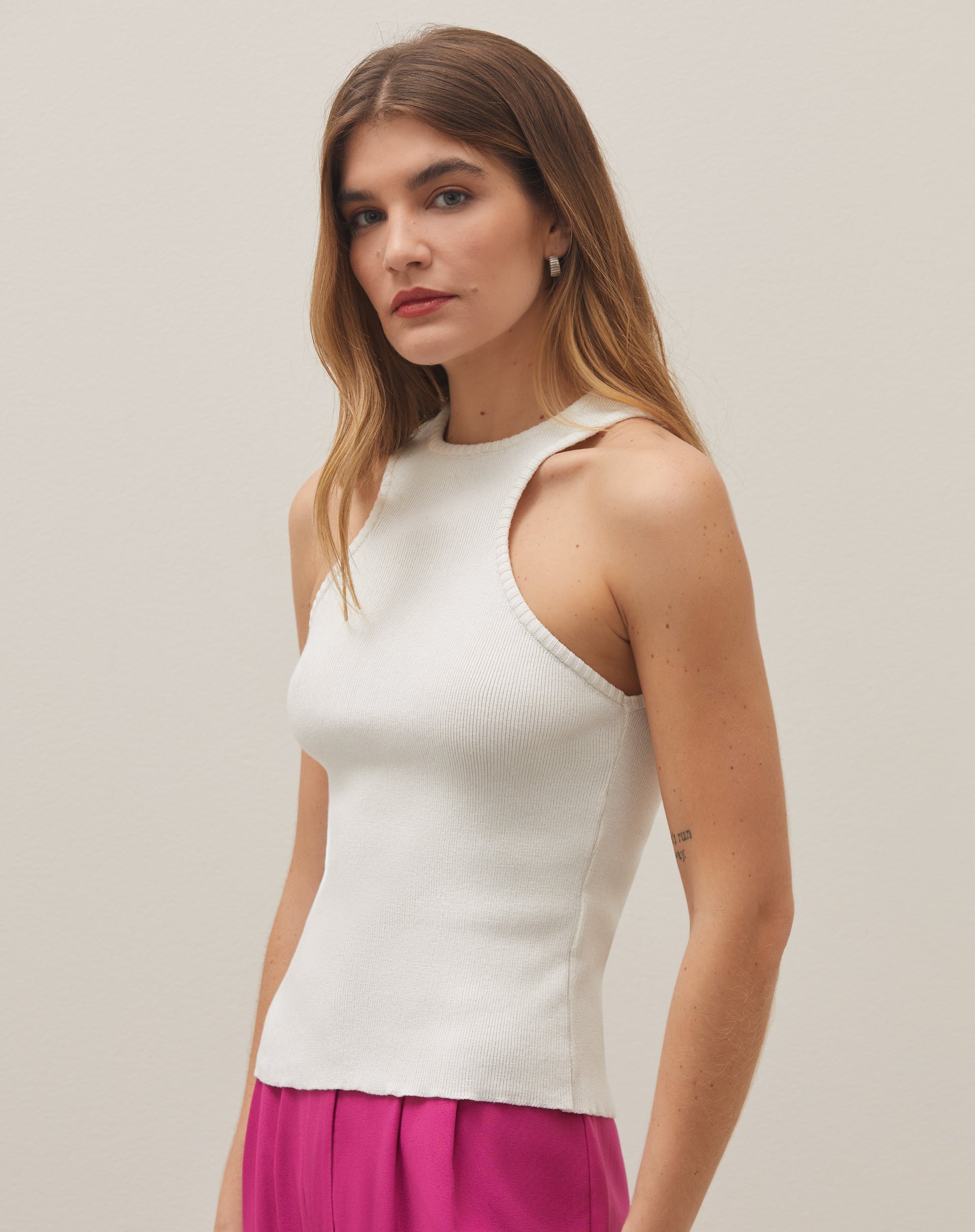 Blusa com Decote Halter de Tricot - Off-white