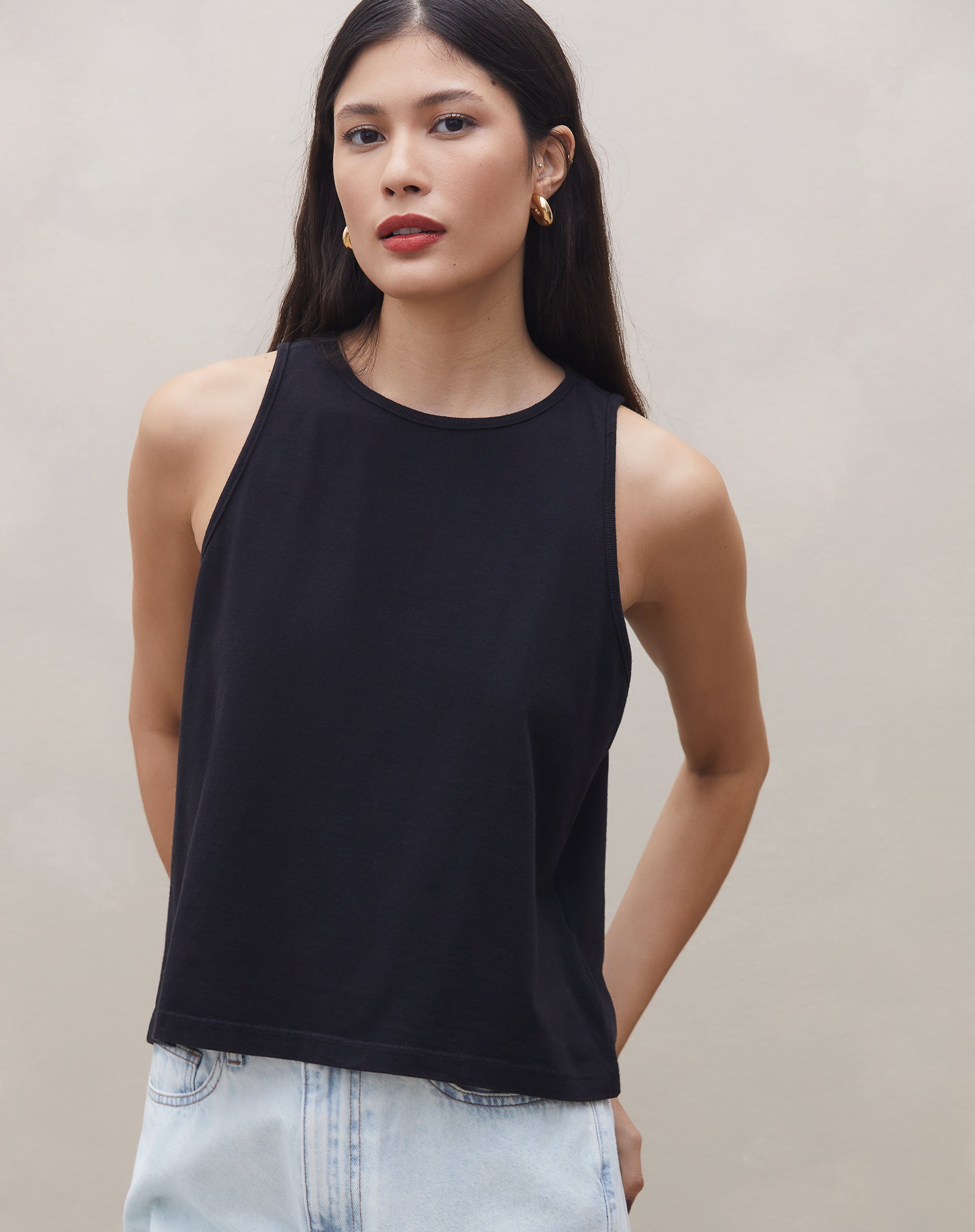 T-shirt Cropped Regata  - Preto