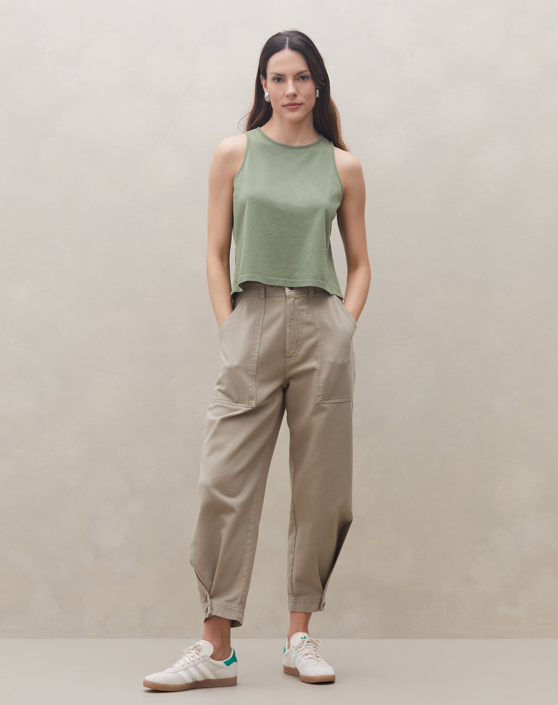 T-shirt Cropped Regata  - Verde Militar