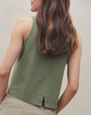 T-shirt Cropped Regata  - Verde Militar