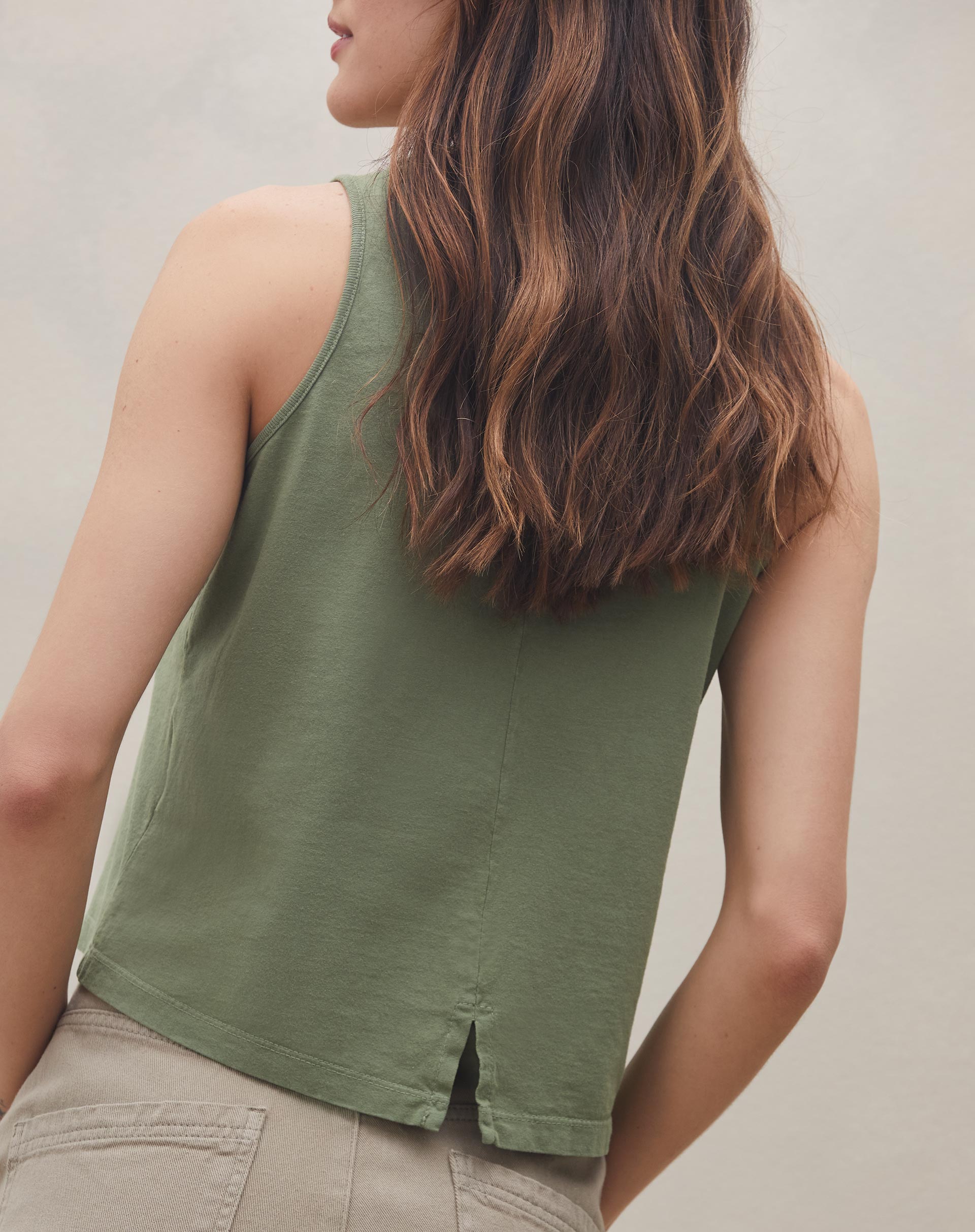 T-shirt Cropped Regata  - Verde Militar