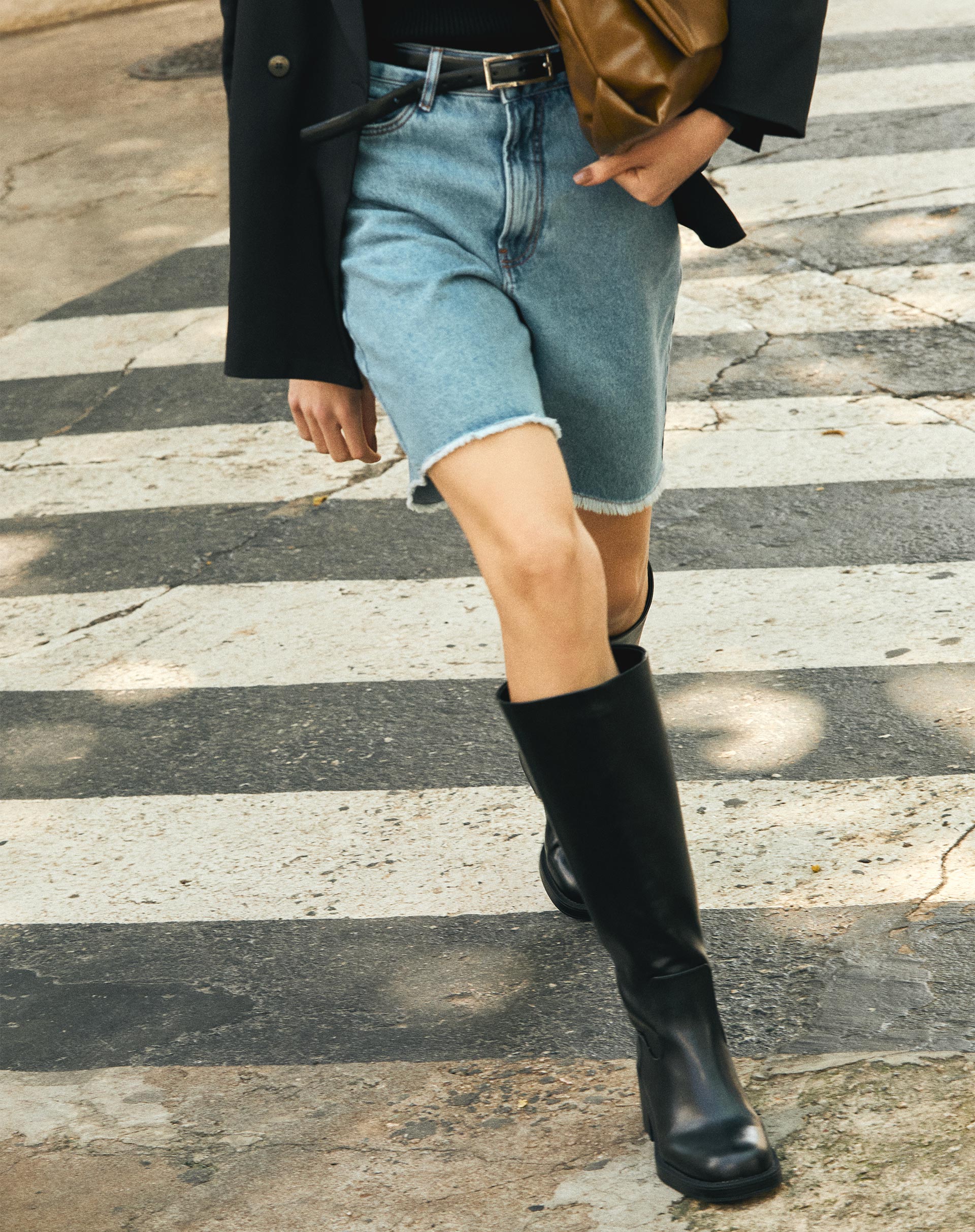 BERMUDA JEANS RE - AZUL MÉDIO