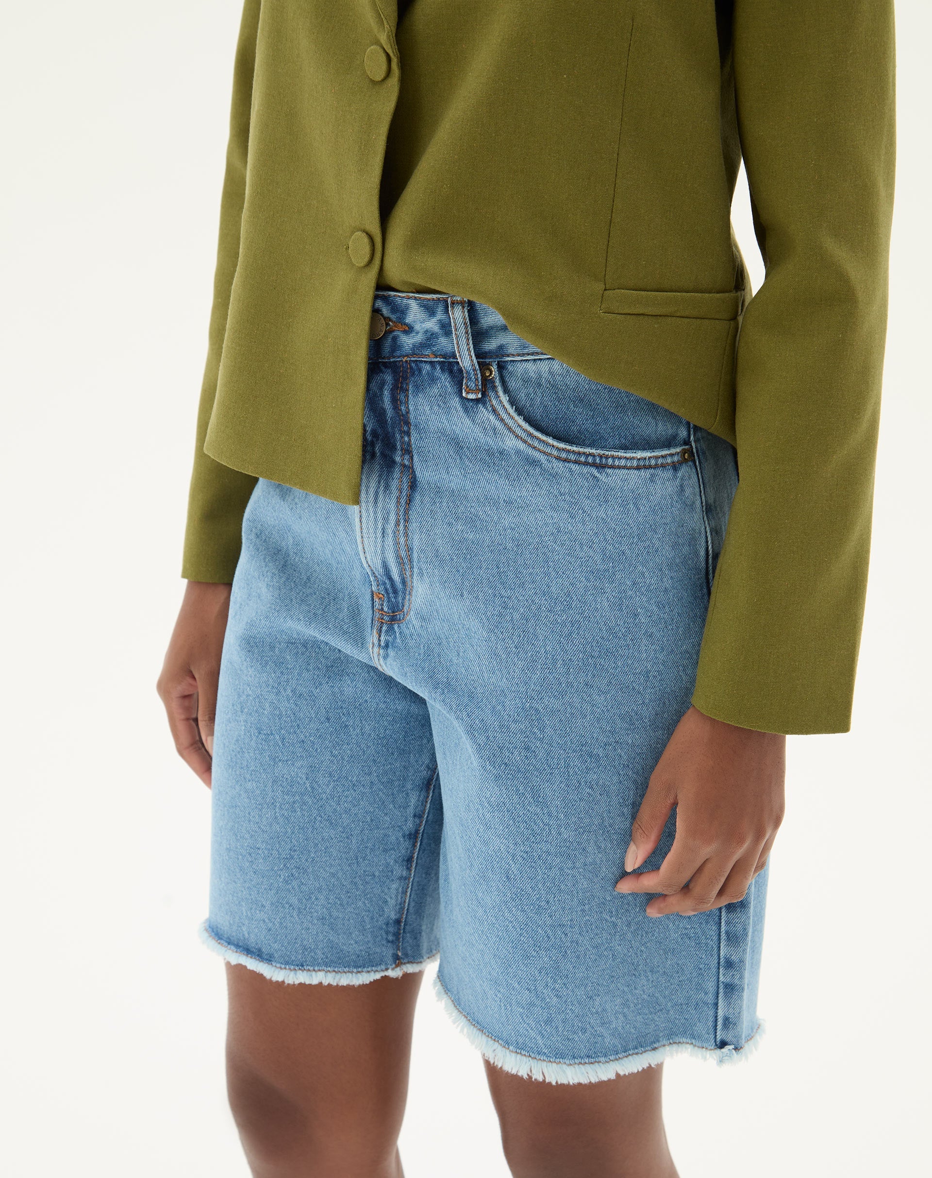 Bermuda Jeans Slim - Azul Médio