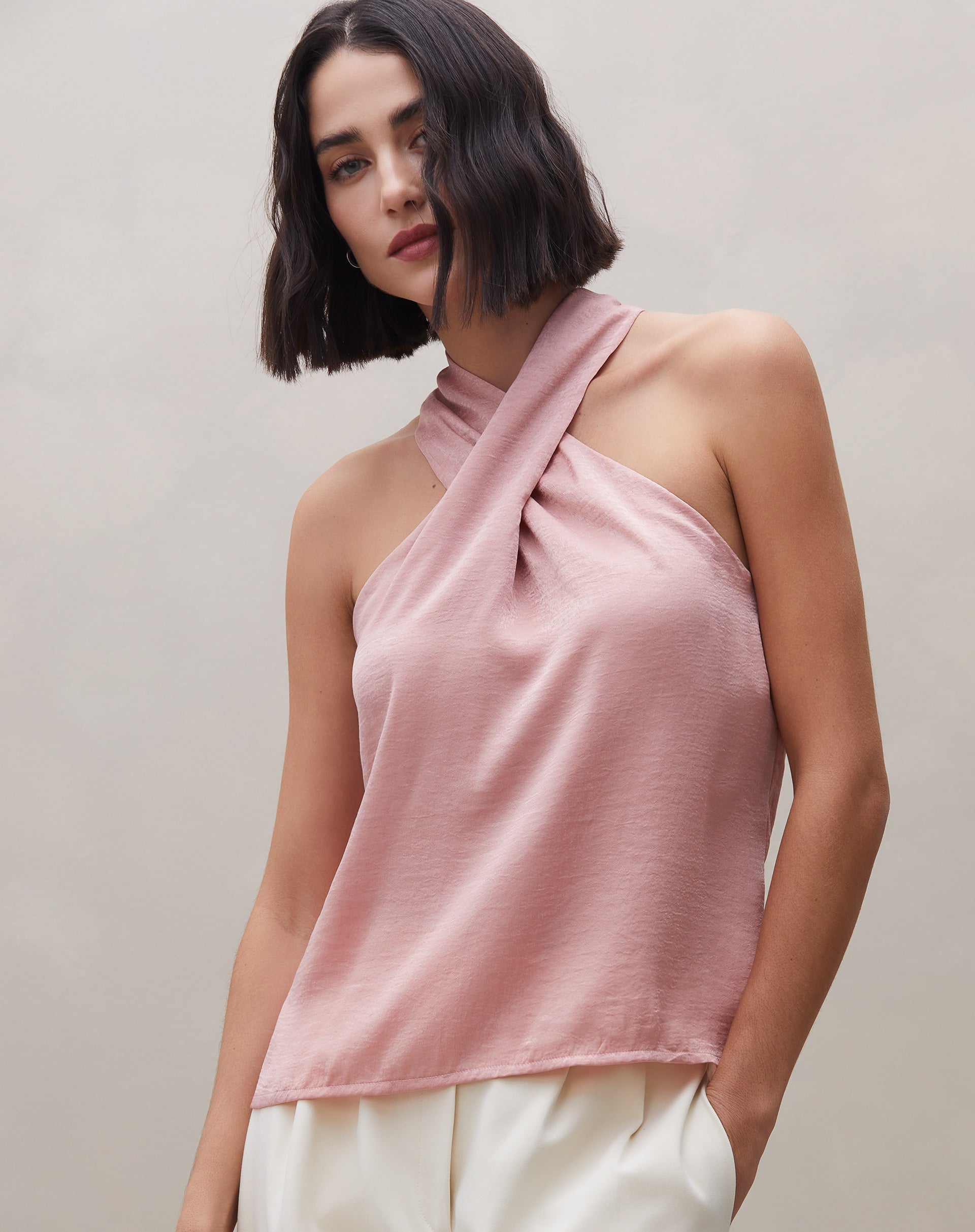 Regata Halter Neck com Decote Cruzado  - Rosê