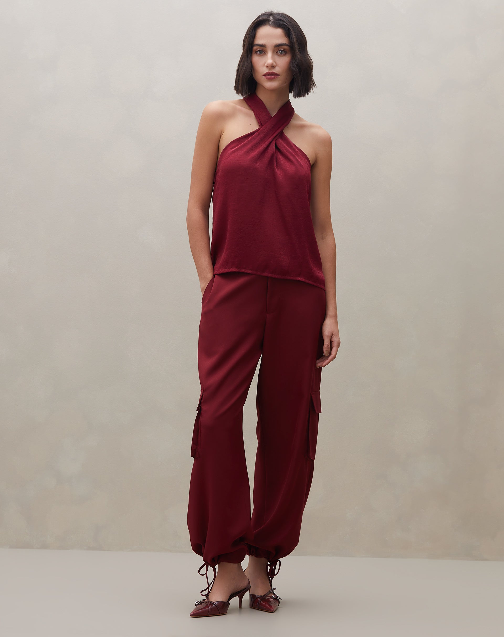 Regata Halter Neck com Decote Cruzado  - Vinho