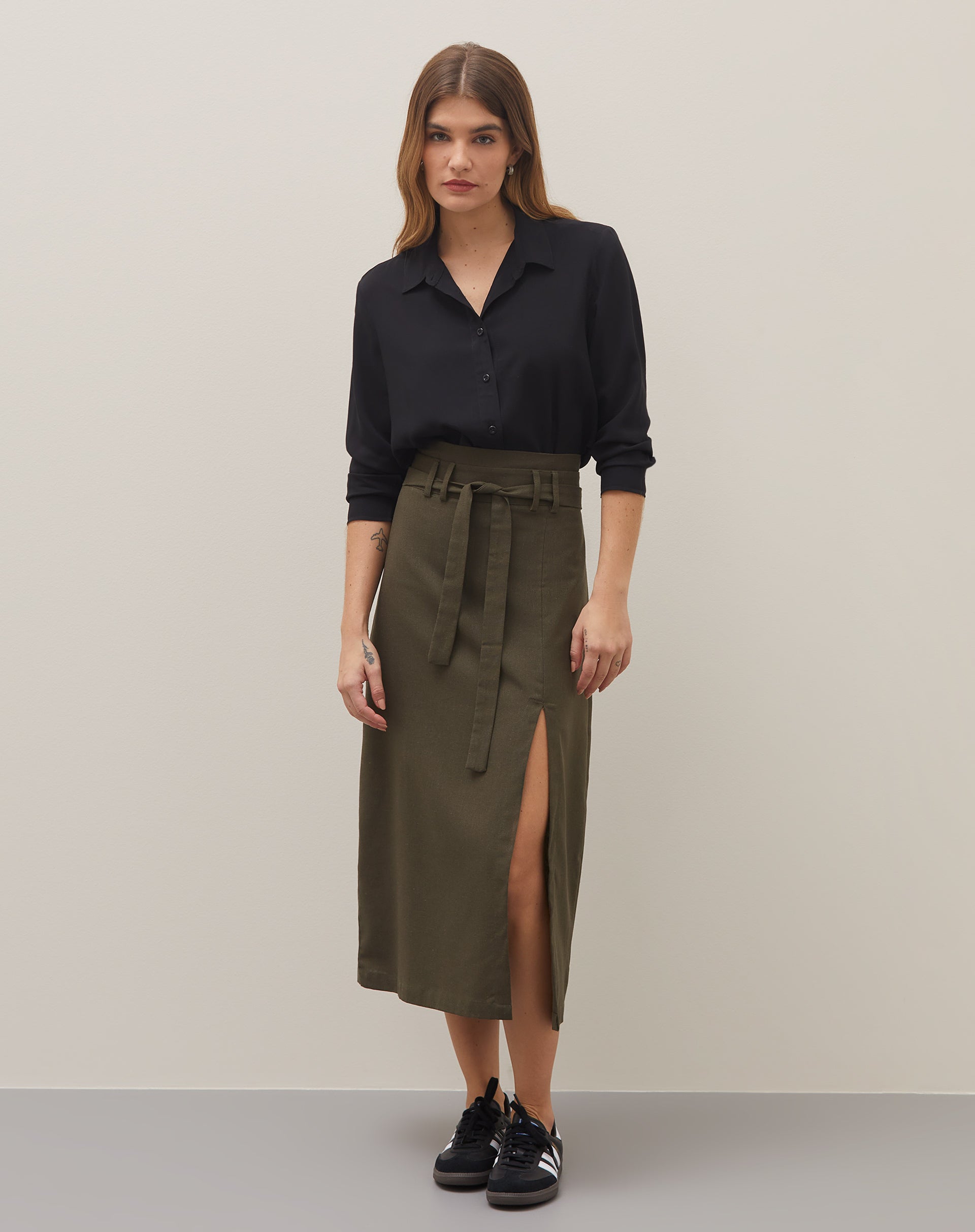 Saia Midi de Linho com Fenda - Verde Militar