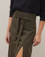 Saia Midi de Linho com Fenda - Verde Militar