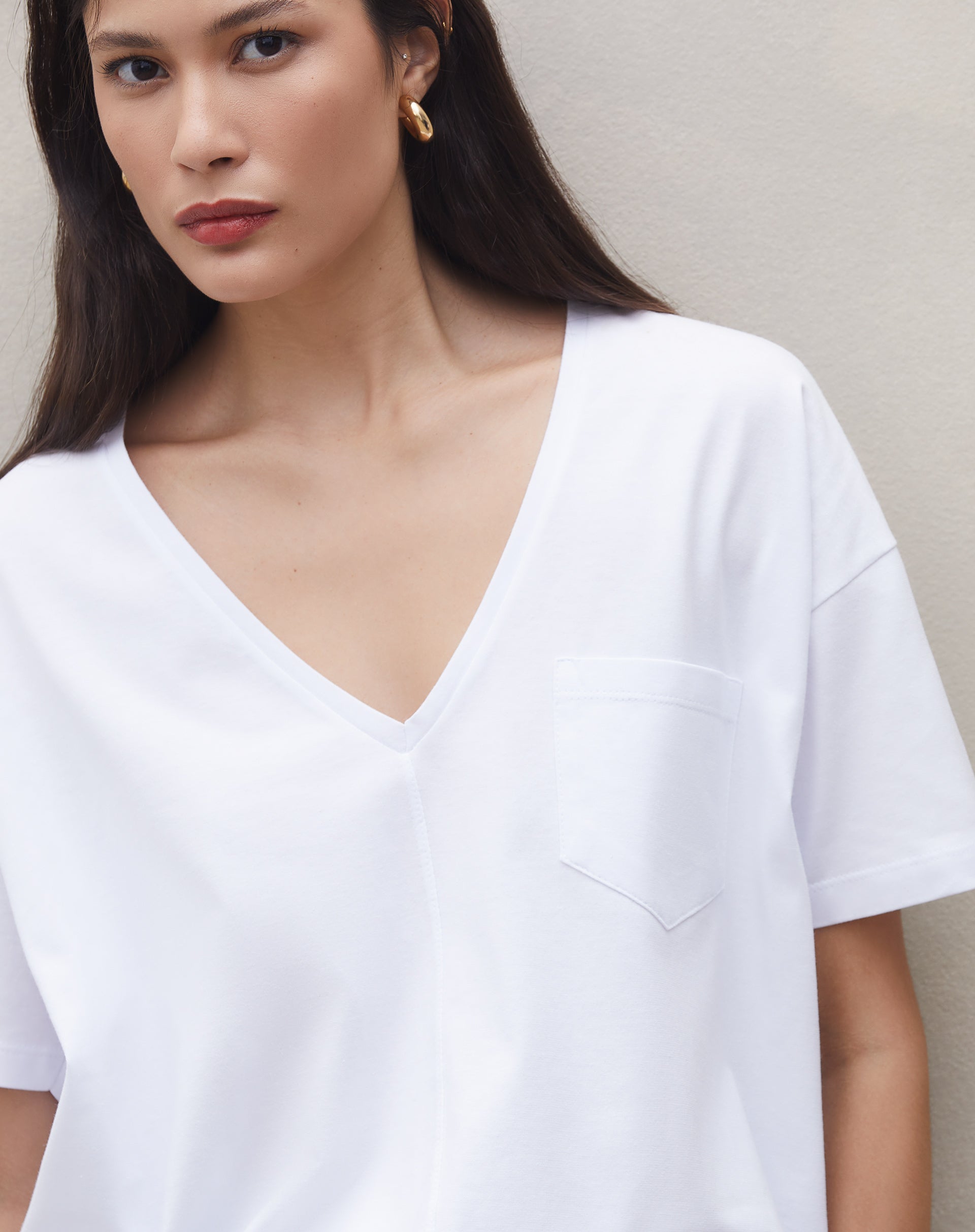 Camiseta Oversized com Bolso - Branco